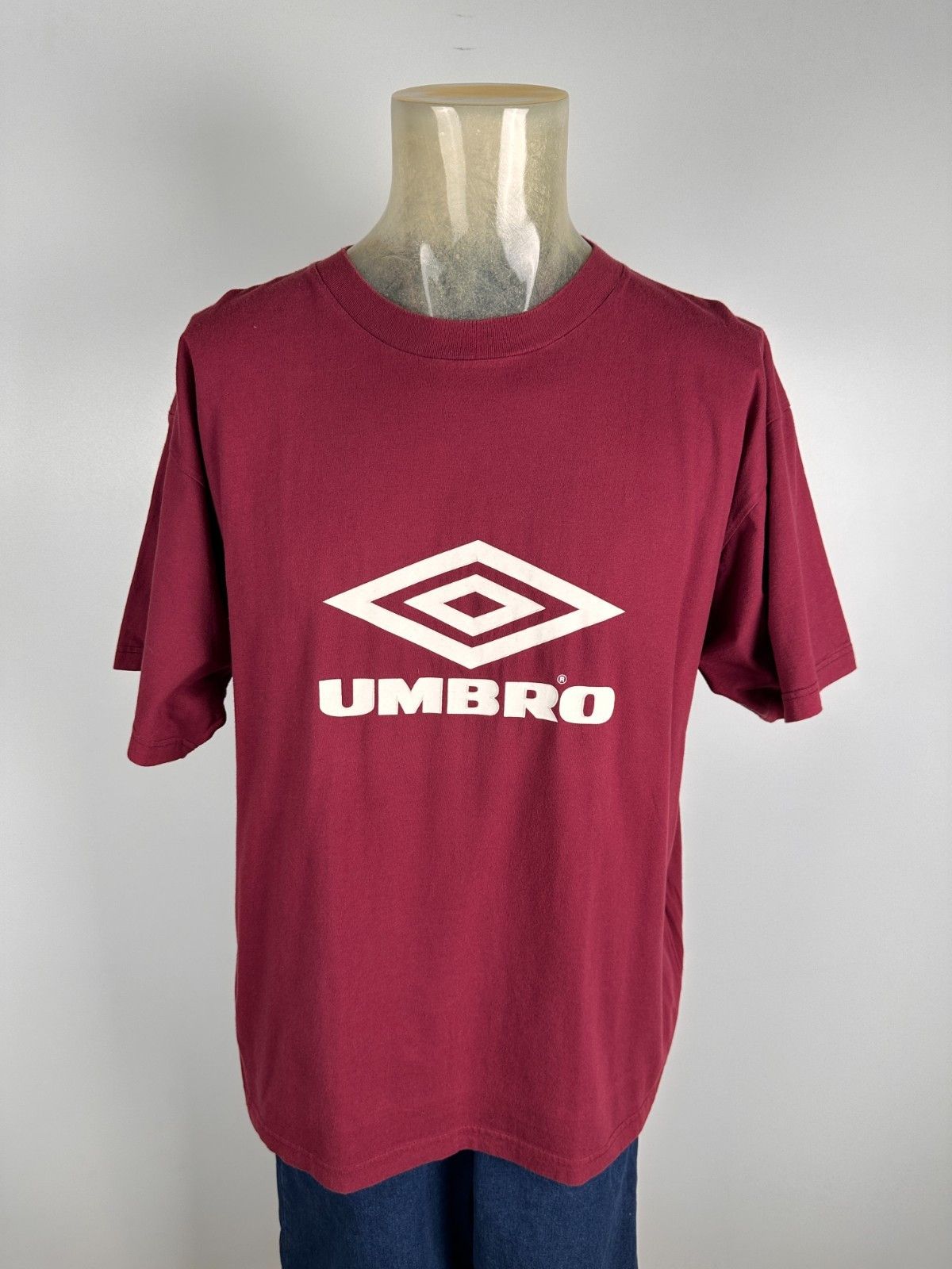 Umbro Vintage Umbro Mens T Shirt Red Size L Size US L / EU 52-54 / 3 - 1 Thumbnail