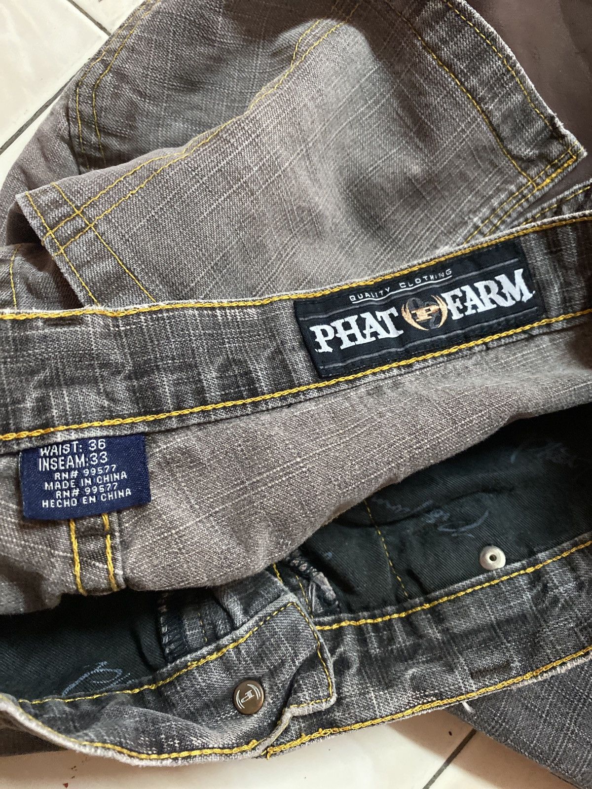 Designer × Phat Farm Baggy PHAT FARM Denim Pant Size US 35 - 20 Thumbnail