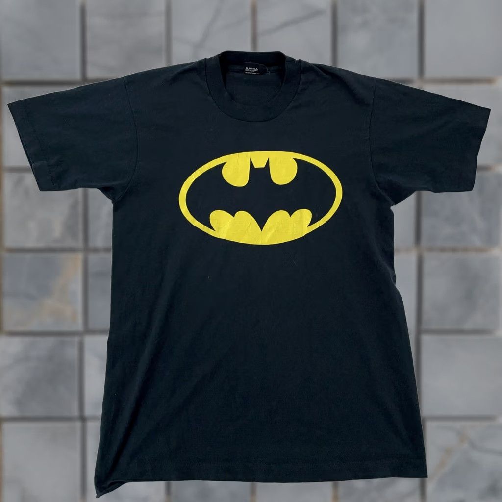 Vintage VINTAGE Batman Shirt Small Nike? Size US S / EU 44-46 / 1 - 1 Thumbnail