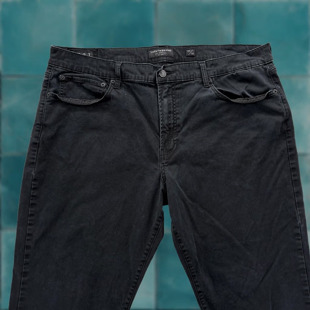 Lucky Brand Lucky Brand 121 Slim Straight Pants Mens 40x30 Black Stretch Twill 5-Pocket Size US 40 / EU 56 - 1 Thumbnail