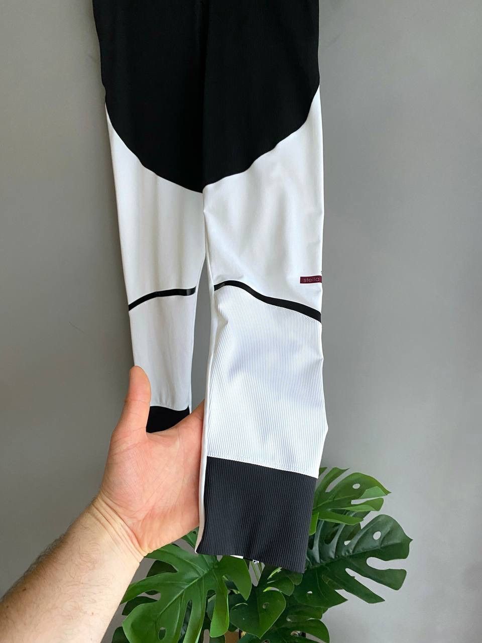Adidas × Stella McCartney Adidas by Stella McCartney Gym Training Stretchy Leggings, S Size 30" / US 8 / IT 44 - 6 Thumbnail