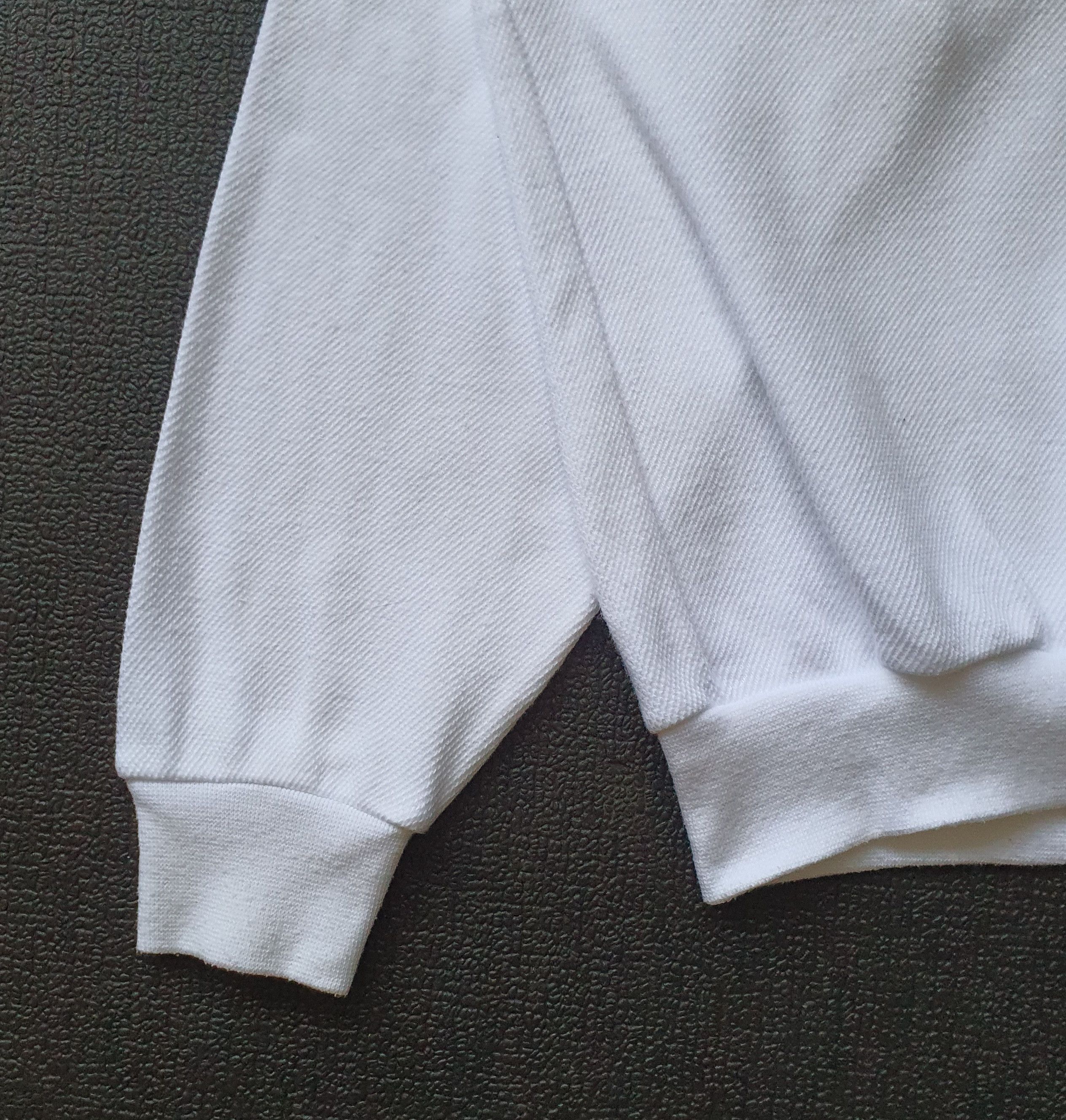 Champion Vintage CHAMPION 1990s Sweatshirt size Medium Size US M / EU 48-50 / 2 - 7 Thumbnail