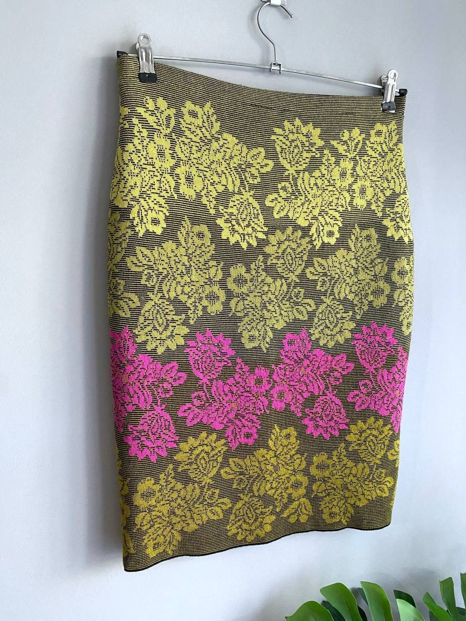 Designer × Vintage Oleana Silk/Merino Wool Knit Skirt Floral Print Size S Size 30" / US 8 / IT 44 - 6 Thumbnail
