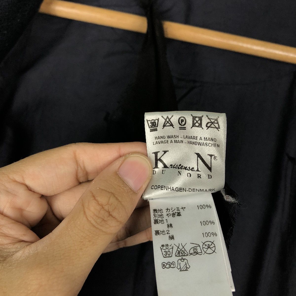 Japanese Brand 🔥Rich Black Long Jacket Fly Coats Kitsune Made in Italy Size US M / EU 48-50 / 2 - 17 Thumbnail