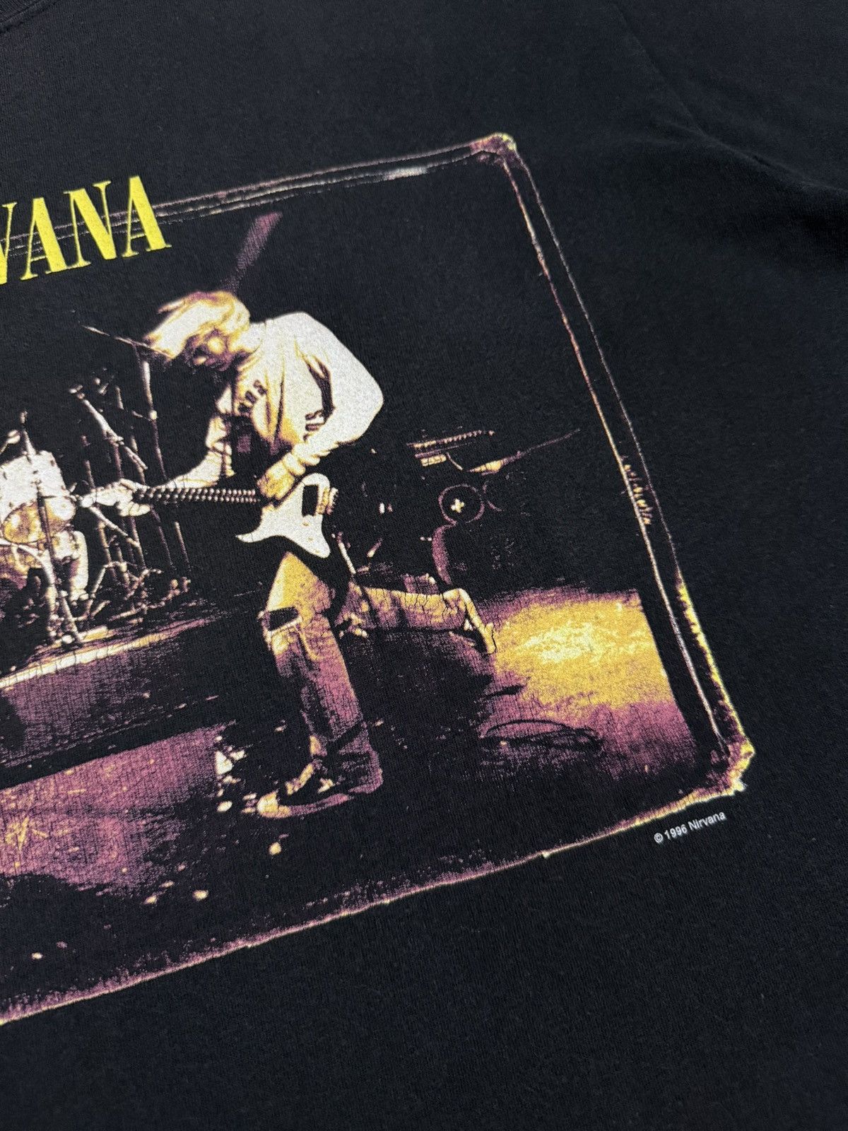 Band Tees Vintage nirvana muddy banks of wishkah 1996 tshirt Size US L / EU 52-54 / 3 - 8 Thumbnail