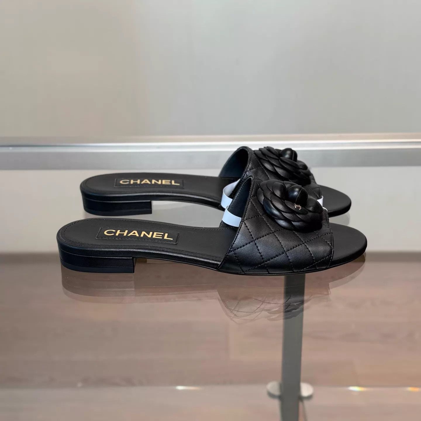 Chanel Chanel Black Camellia Slippers 39 New Size US 8.5 / IT 38.5 - 3 Thumbnail