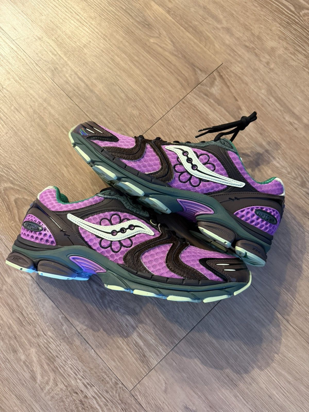 Saucony Jae Tips x Saucony “Flowers Grow Uptown” Size US 11.5 / EU 44-45 - 1 Thumbnail