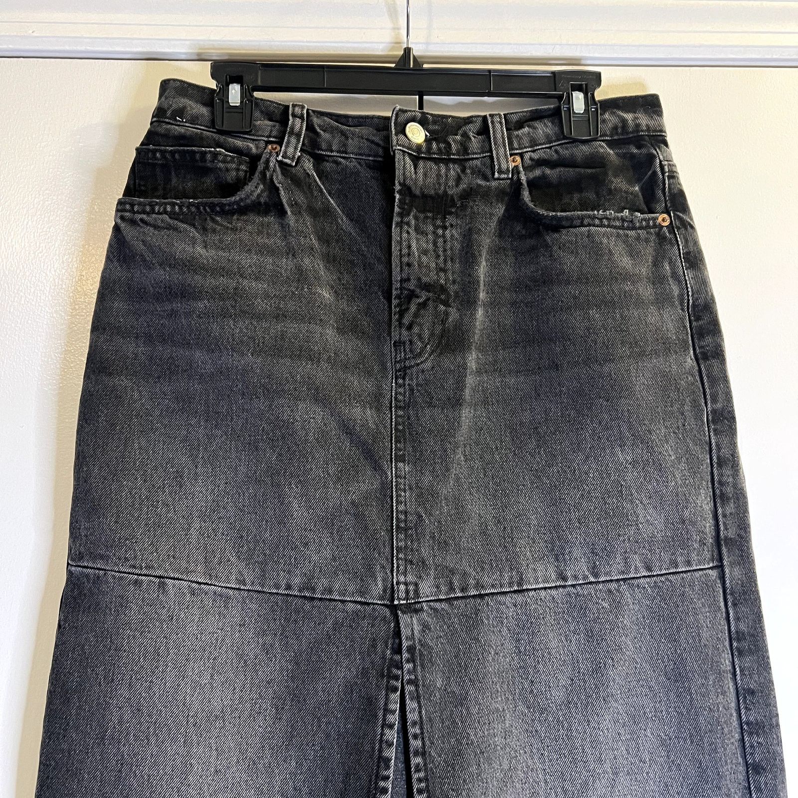 Reformation Reformation Tazz Maxi Denim Skirt size 28 gray wash Size 28" / US 6 / IT 42 - 2 Thumbnail