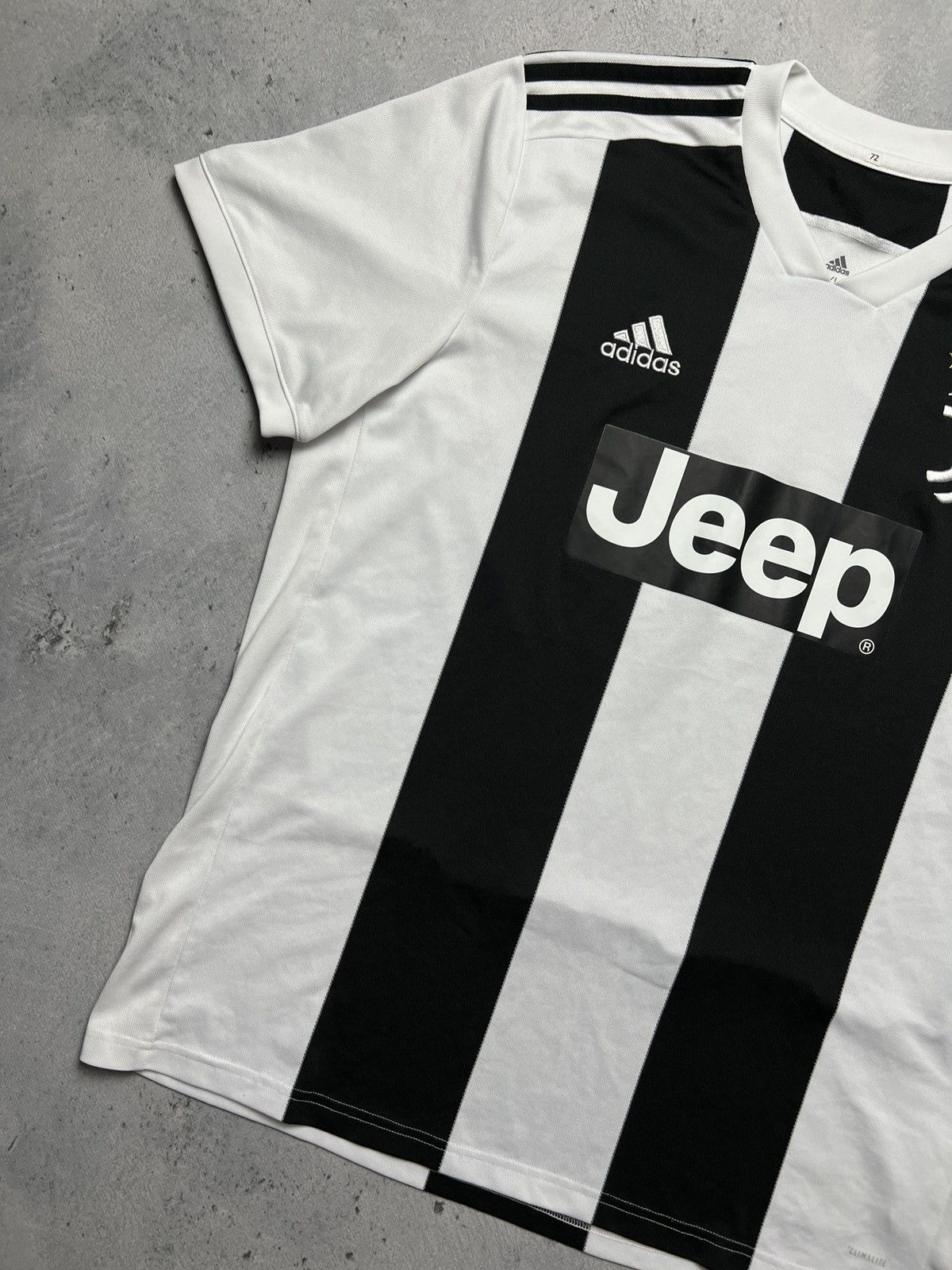 Adidas Juventus 2018 2019 Adidas Home Football Jersey Climachill Size US XL / EU 56 / 4 - 3 Thumbnail