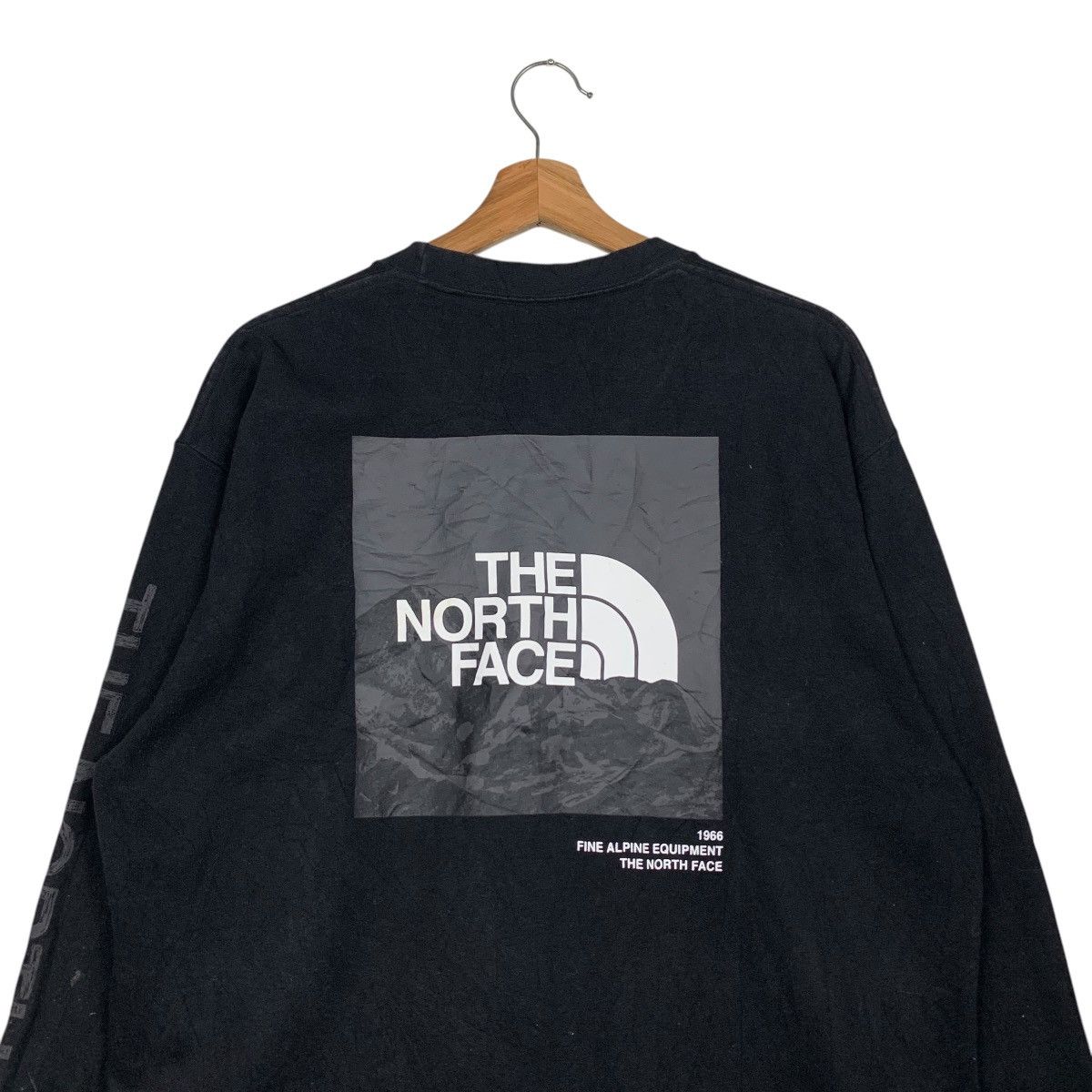 The North Face THE NORTH FACE Big Logo Graphic Long Sleeve Tees #2850-C128 Size US XL / EU 56 / 4 - 2 Thumbnail