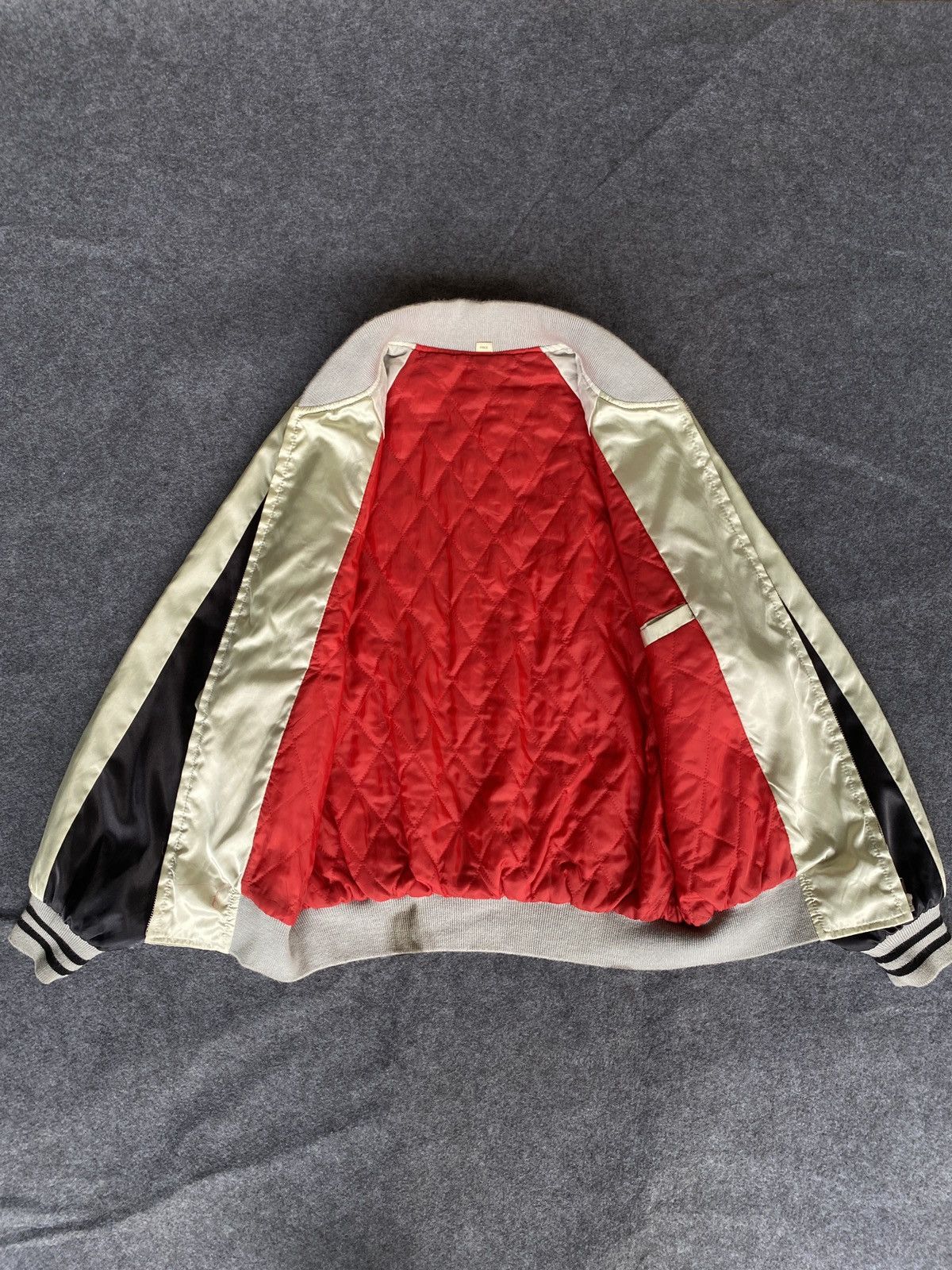 Japanese Brand Vintage sukajan souvenir dragon jacket Size US L / EU 52-54 / 3 - 8 Thumbnail