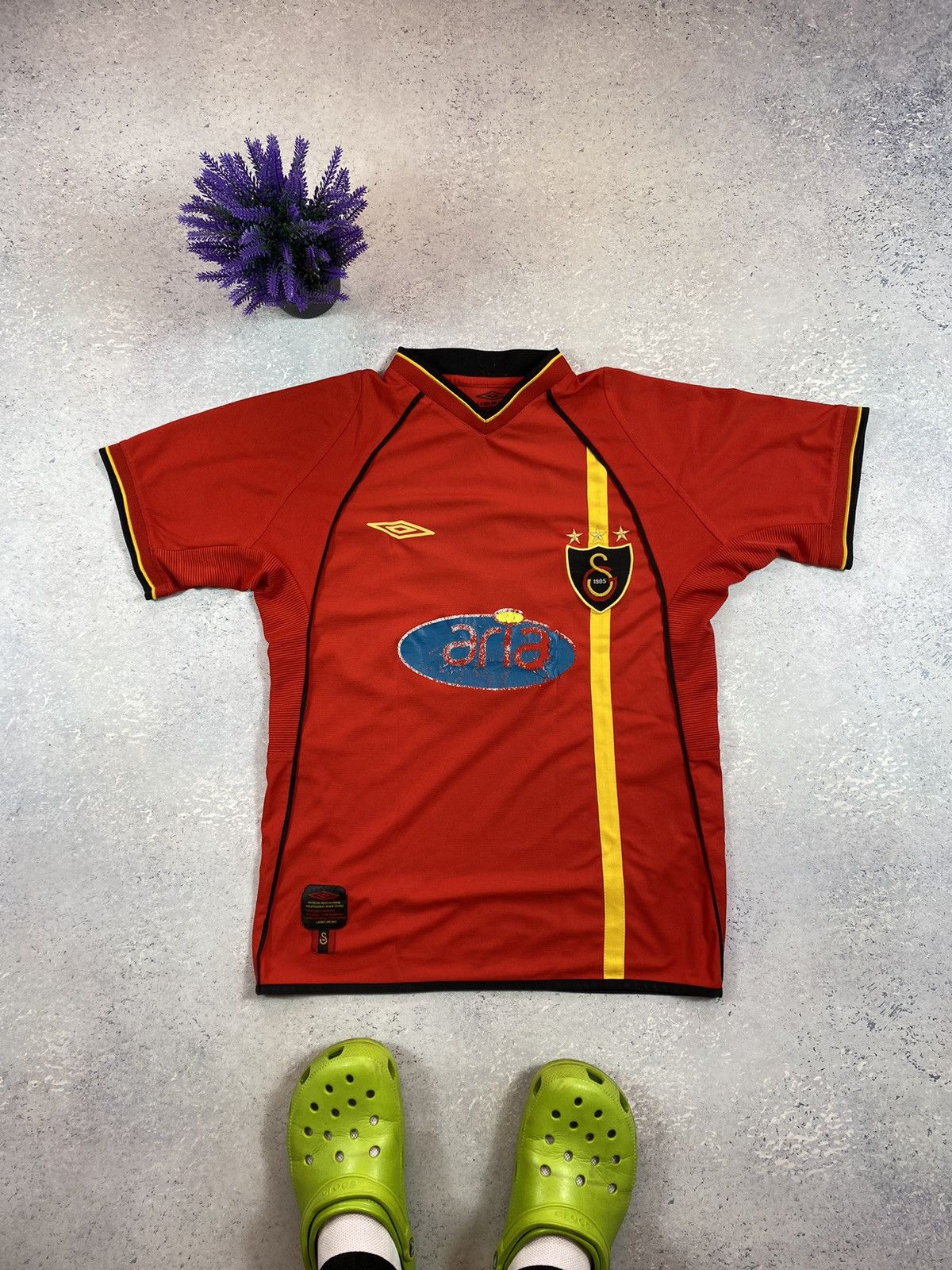 Umbro × Vintage Vintage Umbro Galatasaray 2002-2003 Soccer Jersey Emre #9 Size US S / EU 44-46 / 1 - 4 Thumbnail