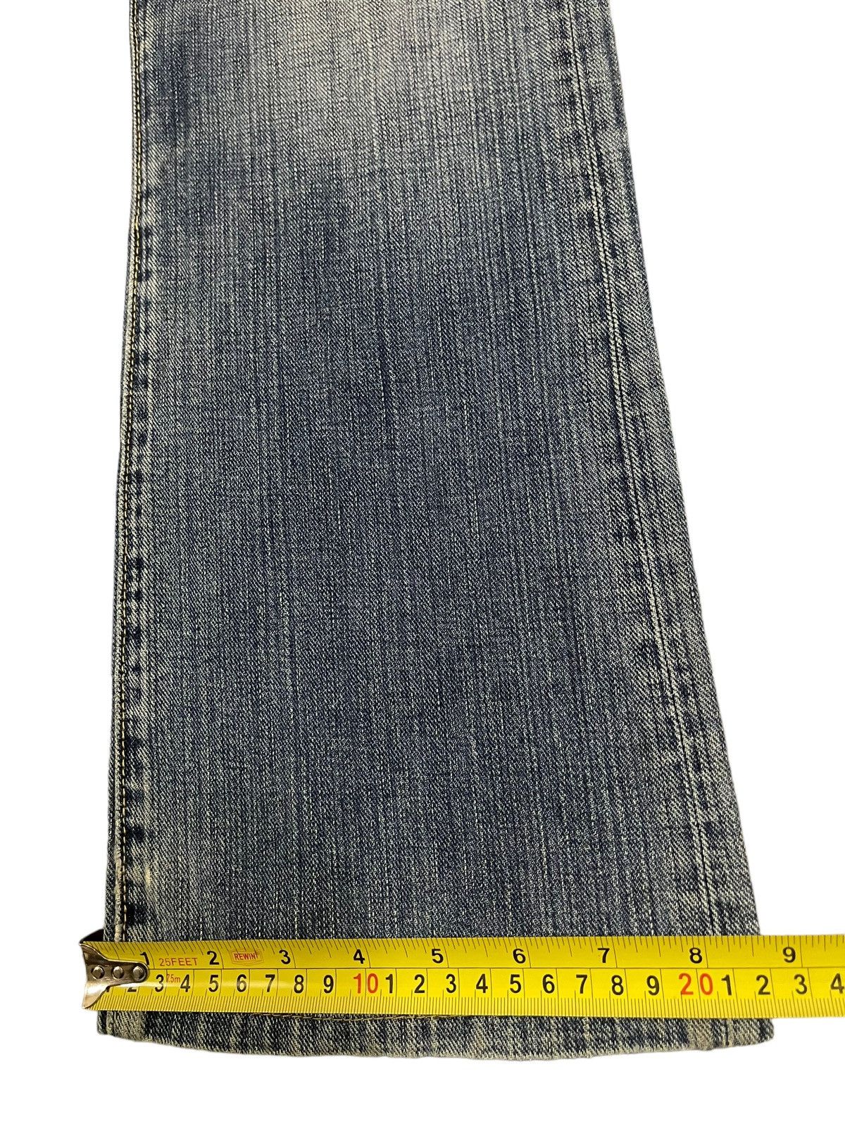 Gap Vintage Gap Blue Wash Distress Bootcut Style Jeans Size US 30 / EU 46 - 14 Thumbnail