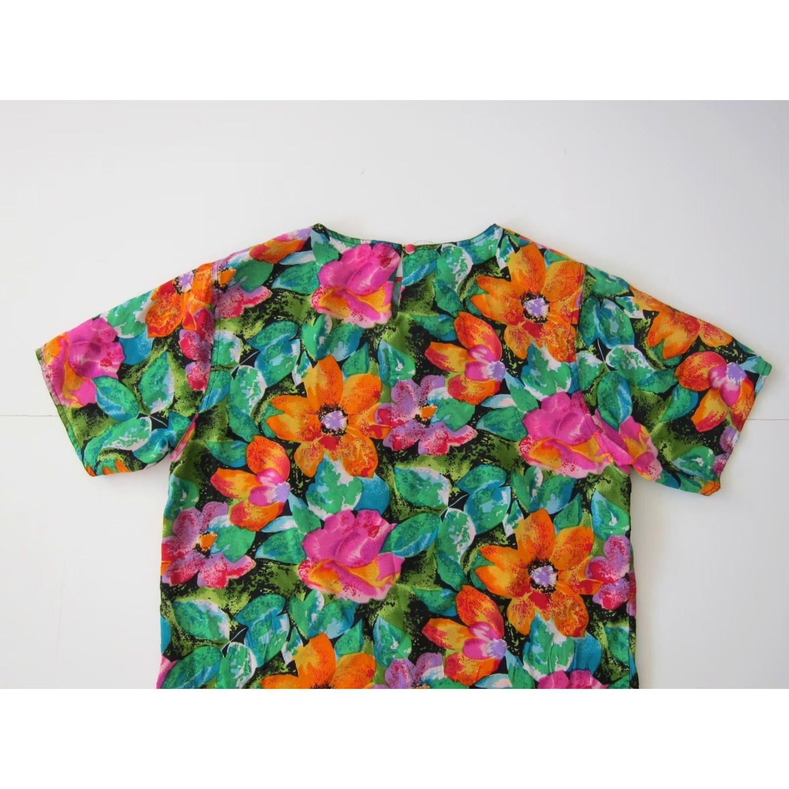 Pinko Vintage Dahan Blouse Tunic 100% Silk Short Sleeve Pink White Green Floral M Womens Size M / US 6-8 / IT 42-44 - 6 Thumbnail