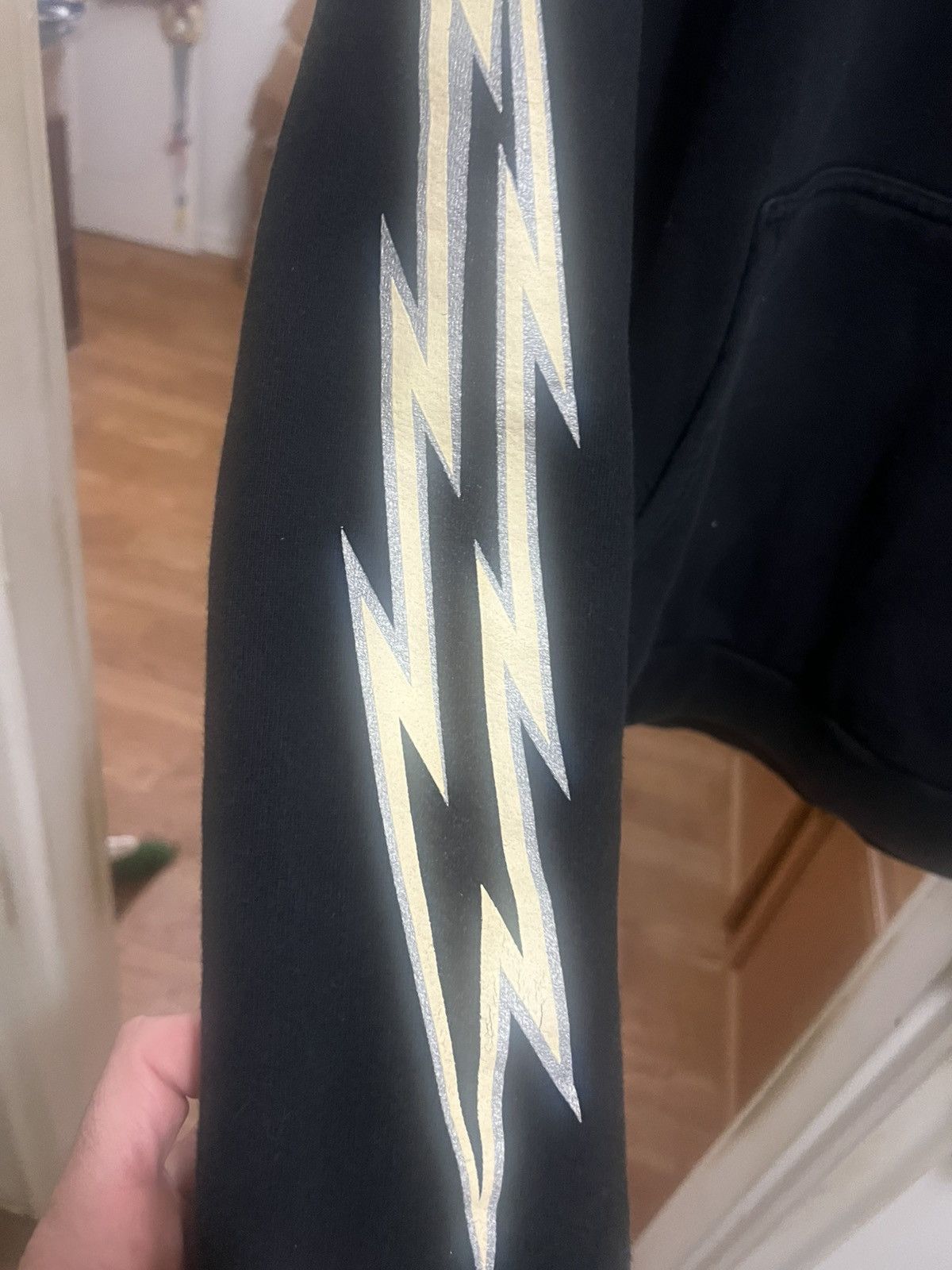 Eric Emanuel Eric Emanuel EE Lightning Bolt hoodie black w silver medium Size US M / EU 48-50 / 2 - 4 Thumbnail