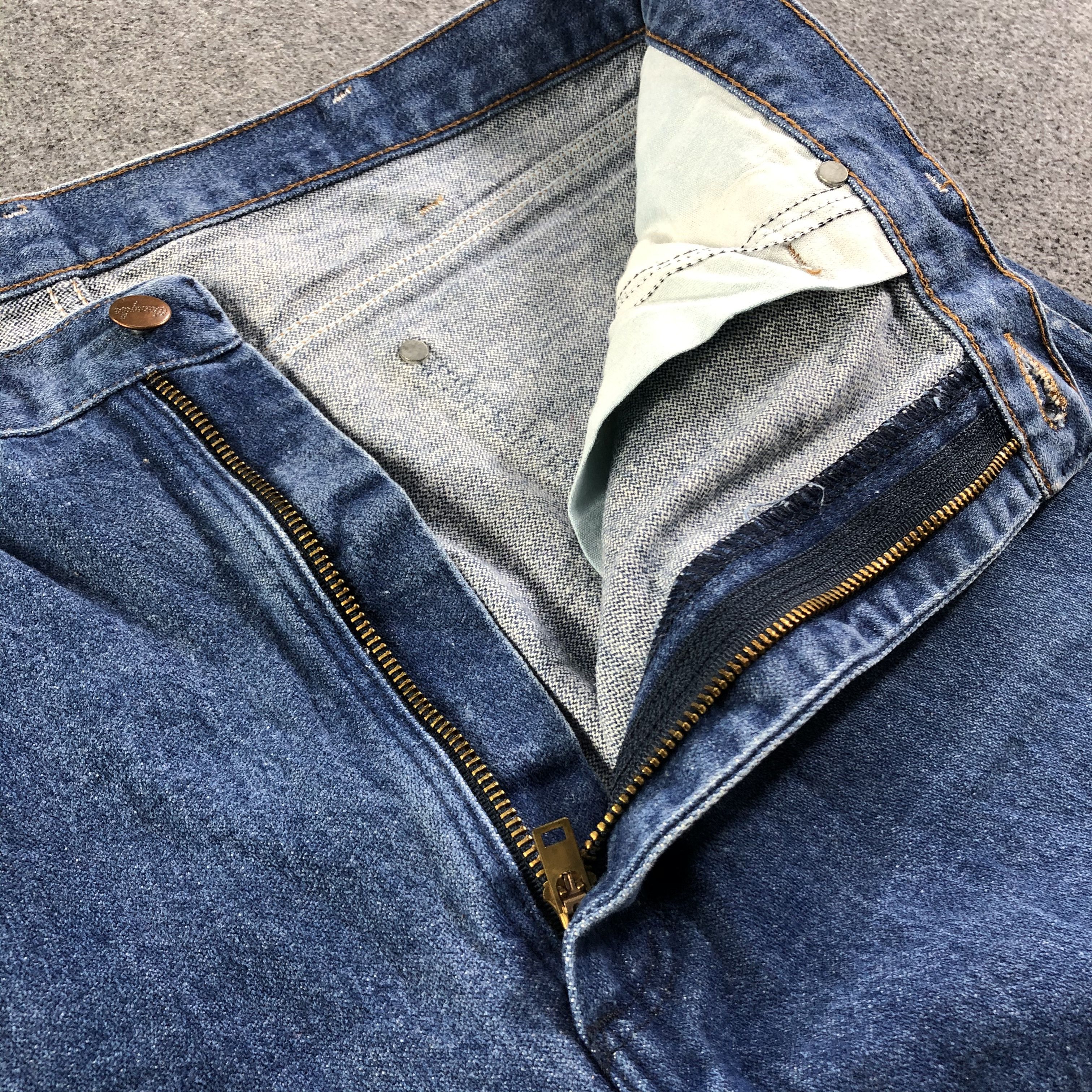 Japanese Brand Vintage 80s Blue Wash Wrangler Jeans-J2850 Size US 36 / EU 52 - 8 Thumbnail