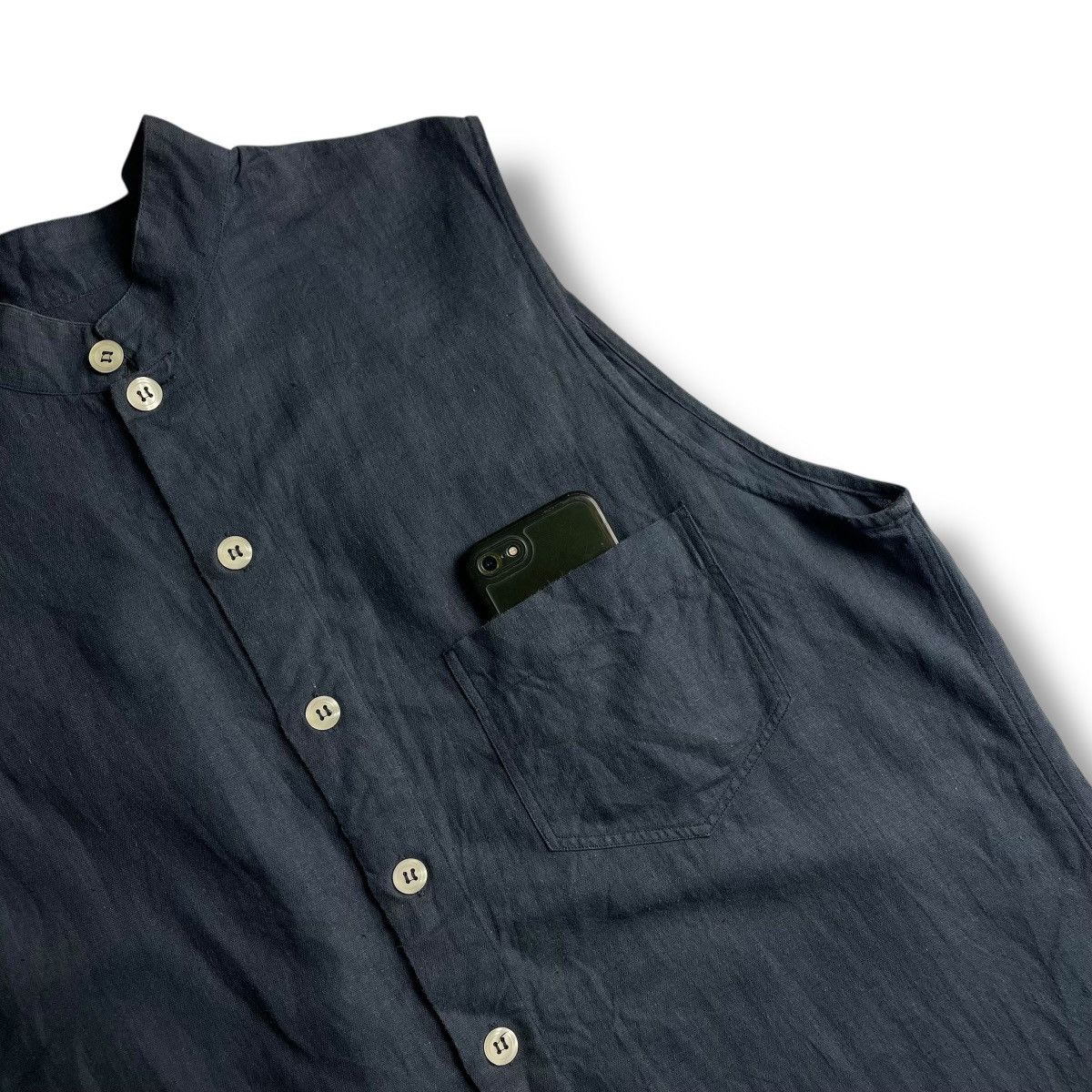 Emporio Armani EMPORIO ARMANI BUTTON UP LINEN SLEEVELESS SHIRT Size US L / EU 52-54 / 3 - 4 Thumbnail