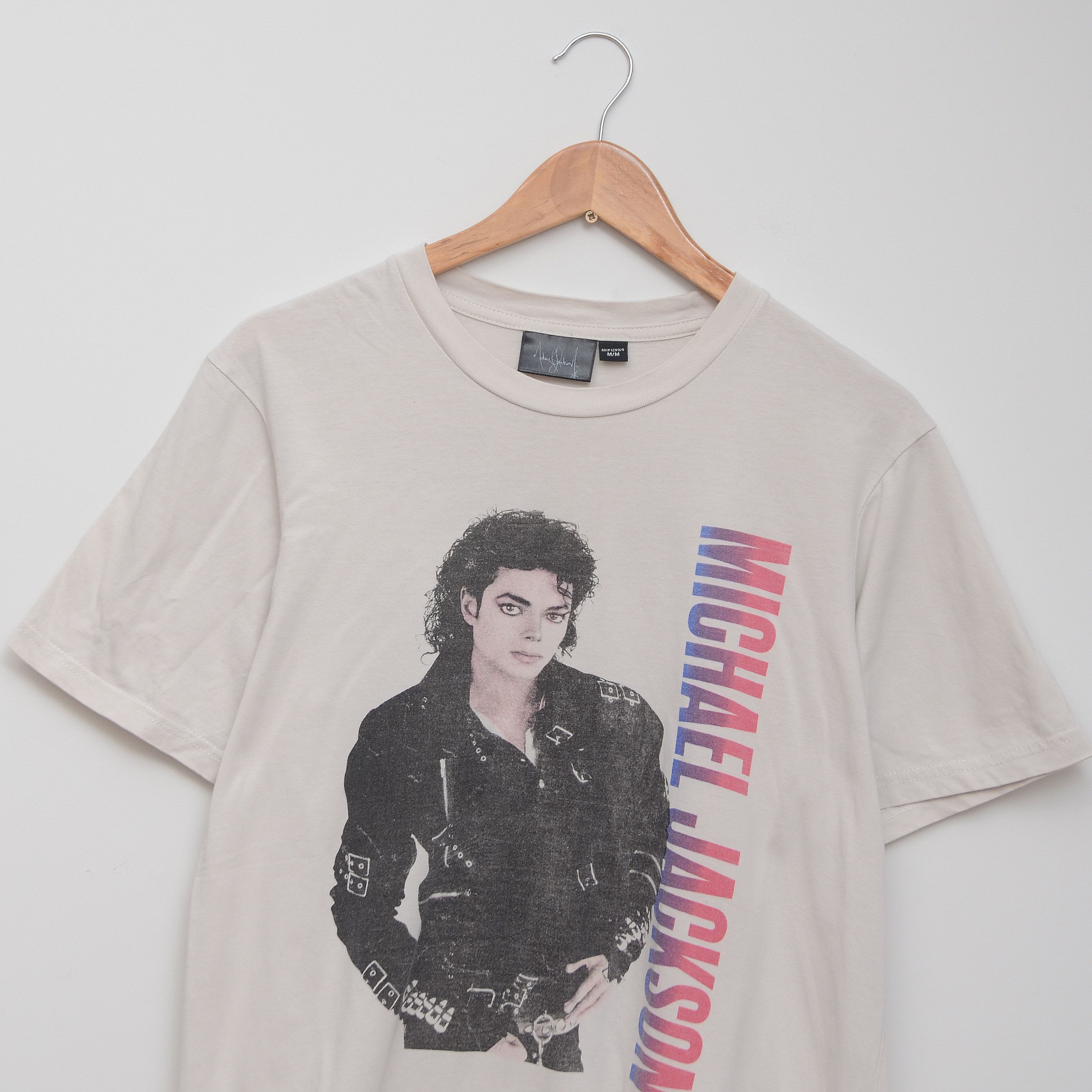 Band Tees Michael Jackson 1988 Bad Tour T-Shirt M Double Sided Unisex Size US M / EU 48-50 / 2 - 3 Thumbnail