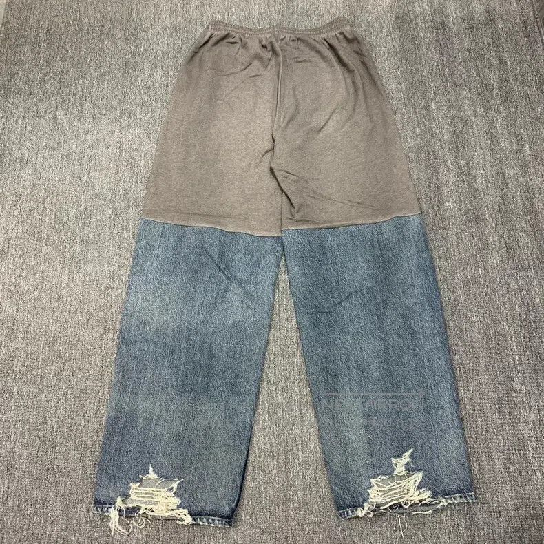 Balenciaga Balenciaga size S Patchwork Denim Sweatpants Size US 27 - 2 Thumbnail