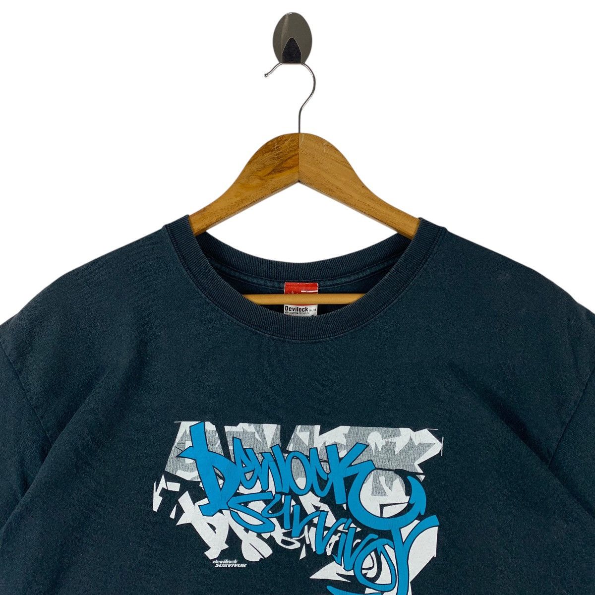 Devilock Vintage DEVILOCK Survivor japanesebrand big logo tee Size US L / EU 52-54 / 3 - 2 Thumbnail
