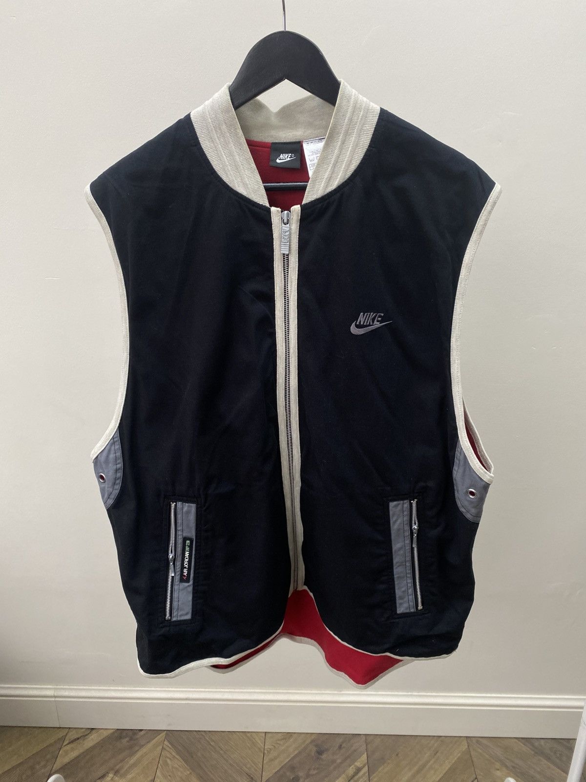 Nike Vintage Black/White Nike Jordan AJ23 Vest (1990's) Size US L / EU 52-54 / 3 - 2 Thumbnail