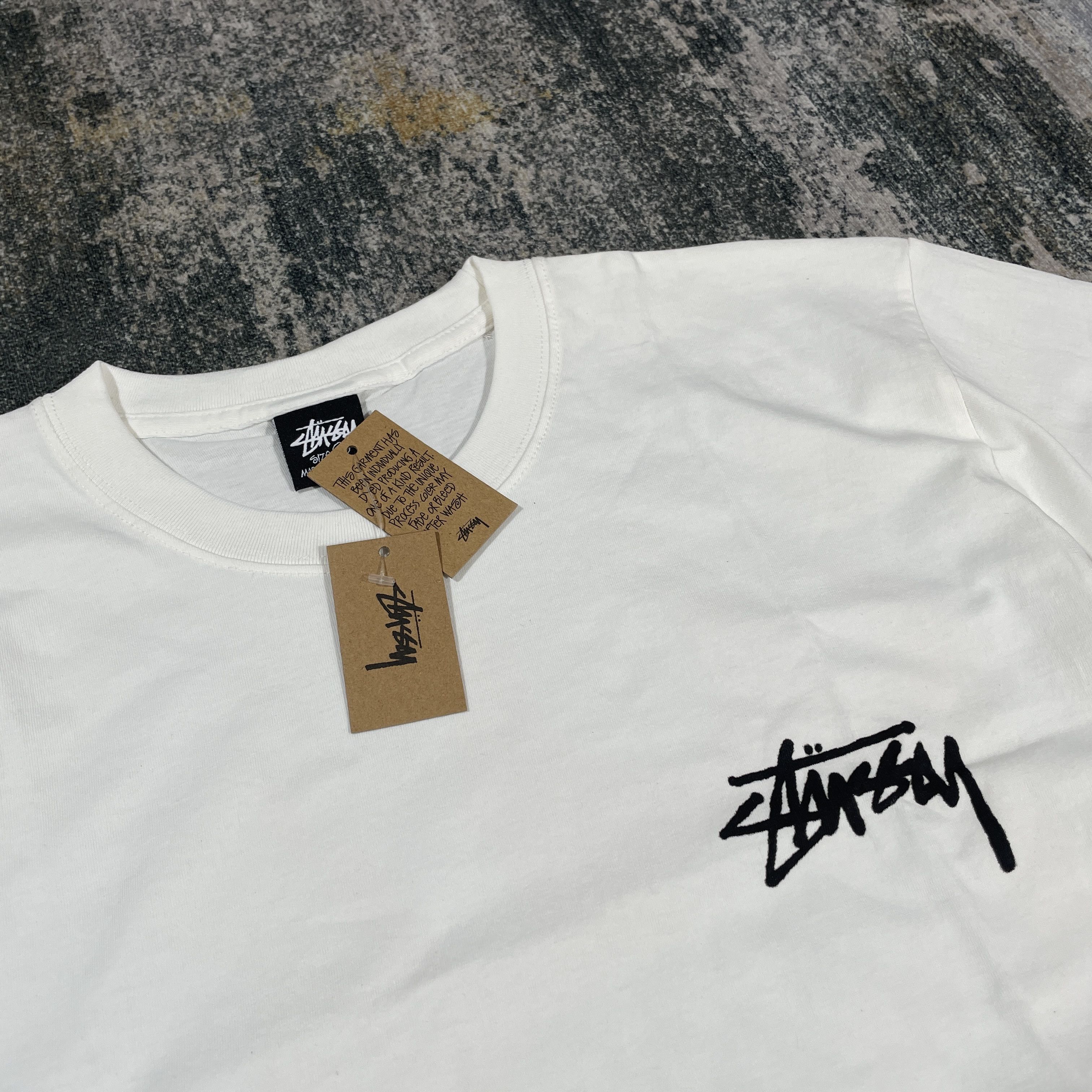 Stussy STUSSY READ EM'N'WEEP PIG DYED TEE MEDIUM Size US M / EU 48-50 / 2 - 4 Thumbnail