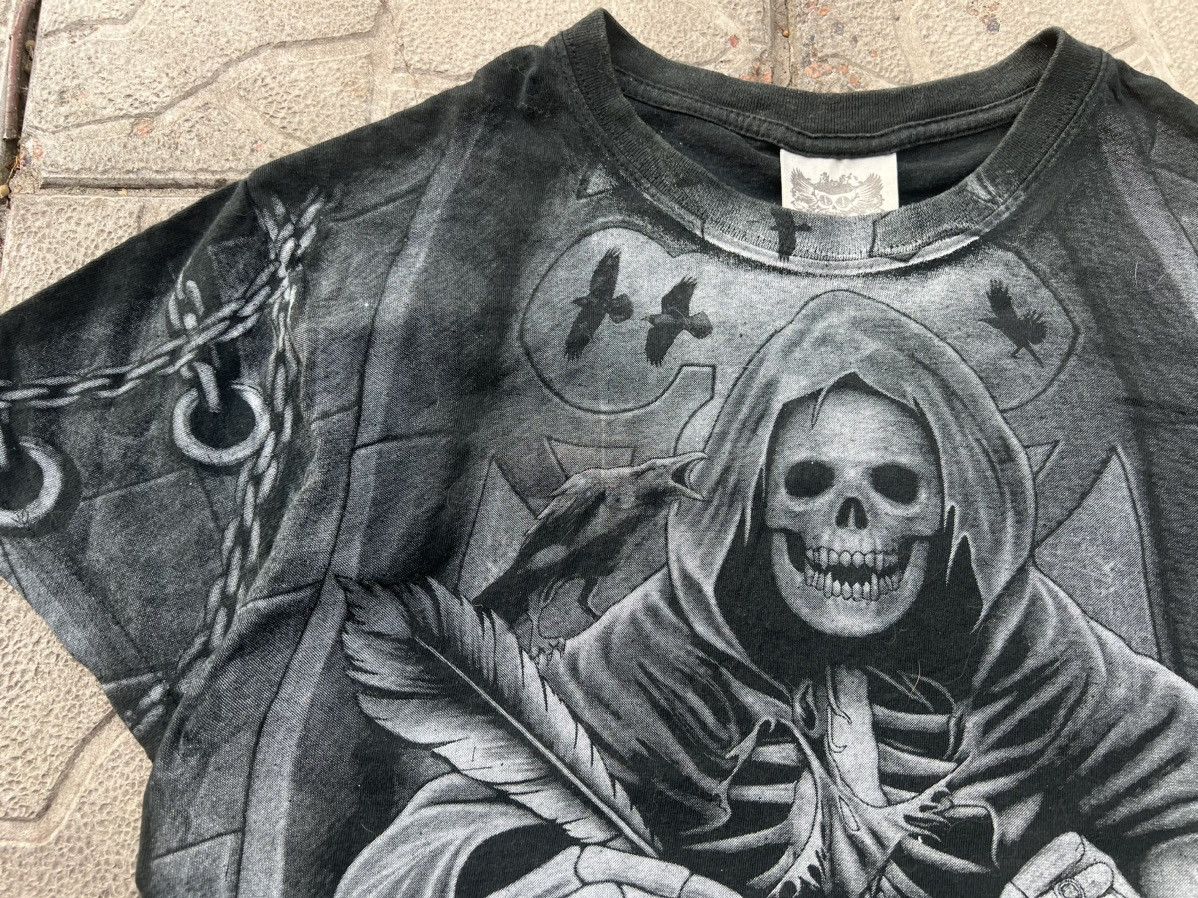 Affliction × Vintage Vintage Y2K Affliction style Skull All Over Print TShirt Size US M / EU 48-50 / 2 - 5 Thumbnail