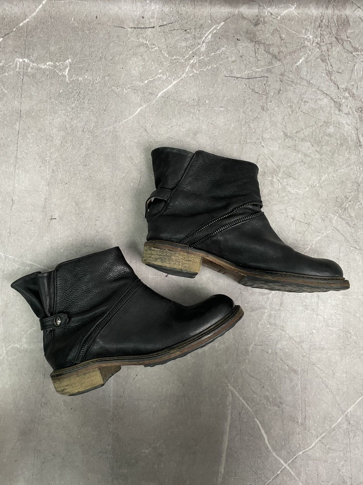 A.S.98 Rare zipper tornado A.S. 98 style leather avant garde boots Size US 7 / IT 37 - 1 Thumbnail