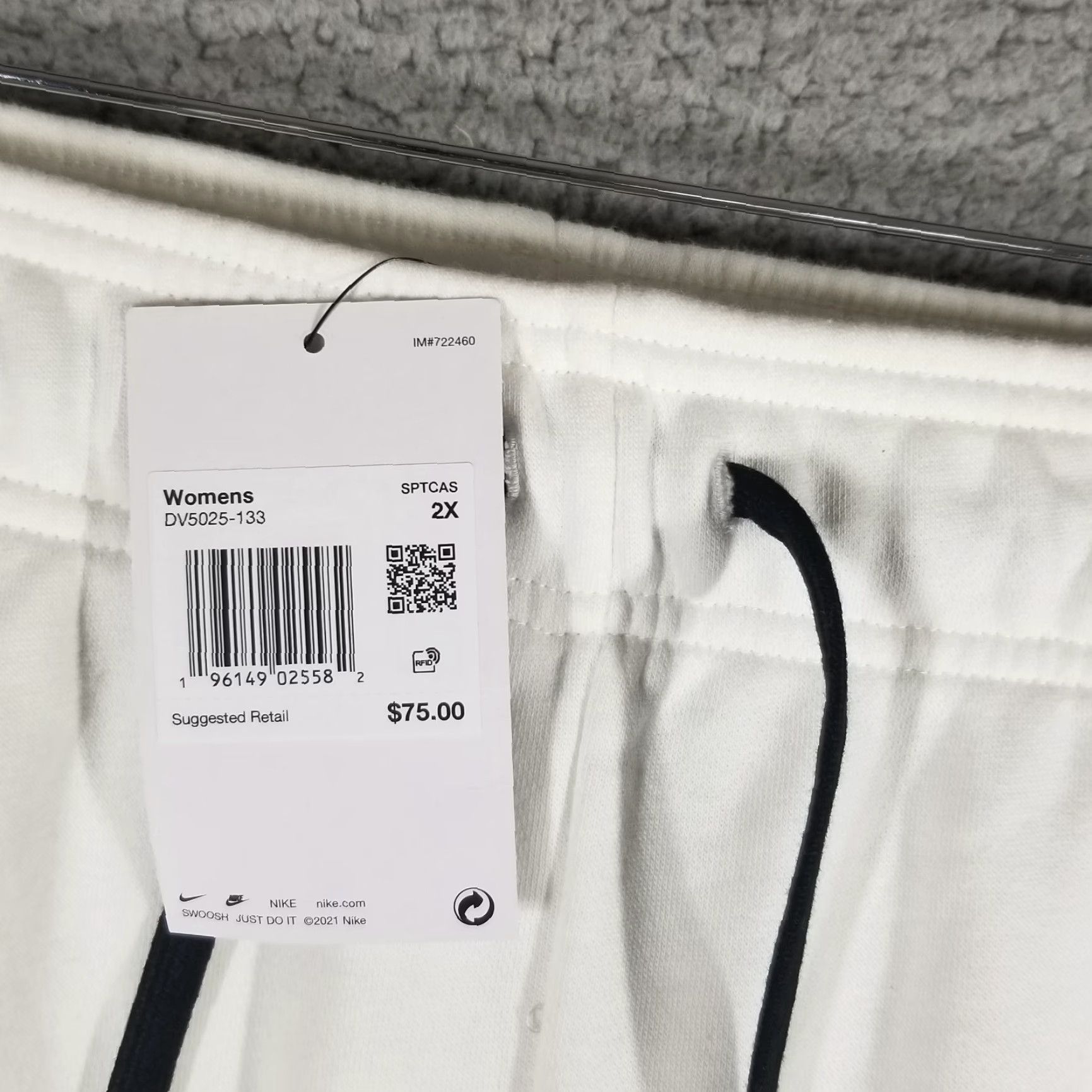 Nike VINTAGE Nike Joggers Pants Women Plus Size 2X White Athletic Casual Sweatpants Size 40" / US 18 - 2 Thumbnail