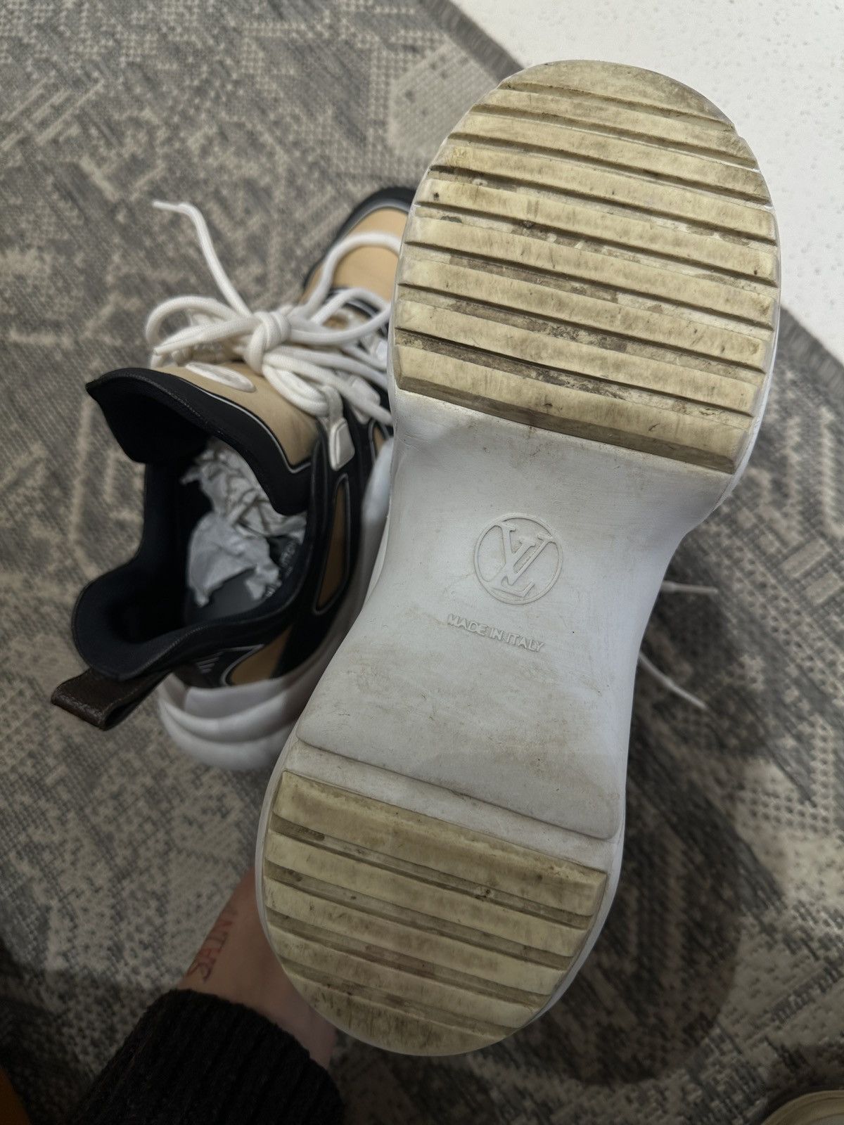 Louis Vuitton Louis Vuitton Archlight Nude (Women's) Size US 6.5 / IT 36.5 - 5 Thumbnail