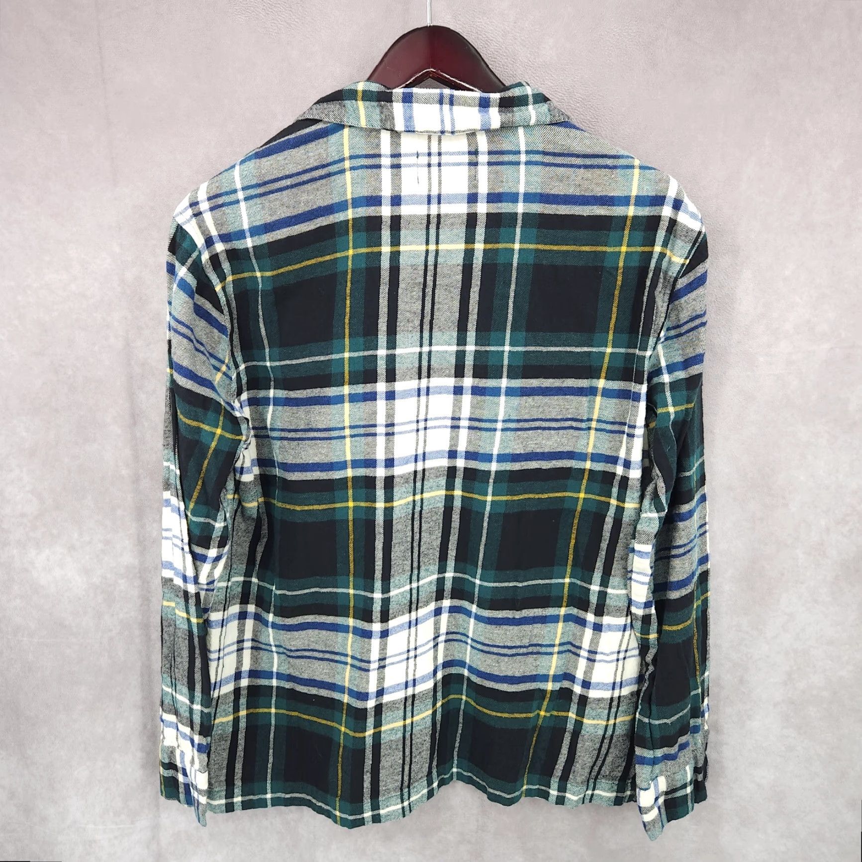 Old Navy Old Navy Pajama Top Shirt Womens Medium Flannel Plaid Green Cotton Button Up Long Sleeve Shirt Womens Medium Green Plaid Flannel Pajama Top Size M / US 6-8 / IT 42-44 - 5 Thumbnail