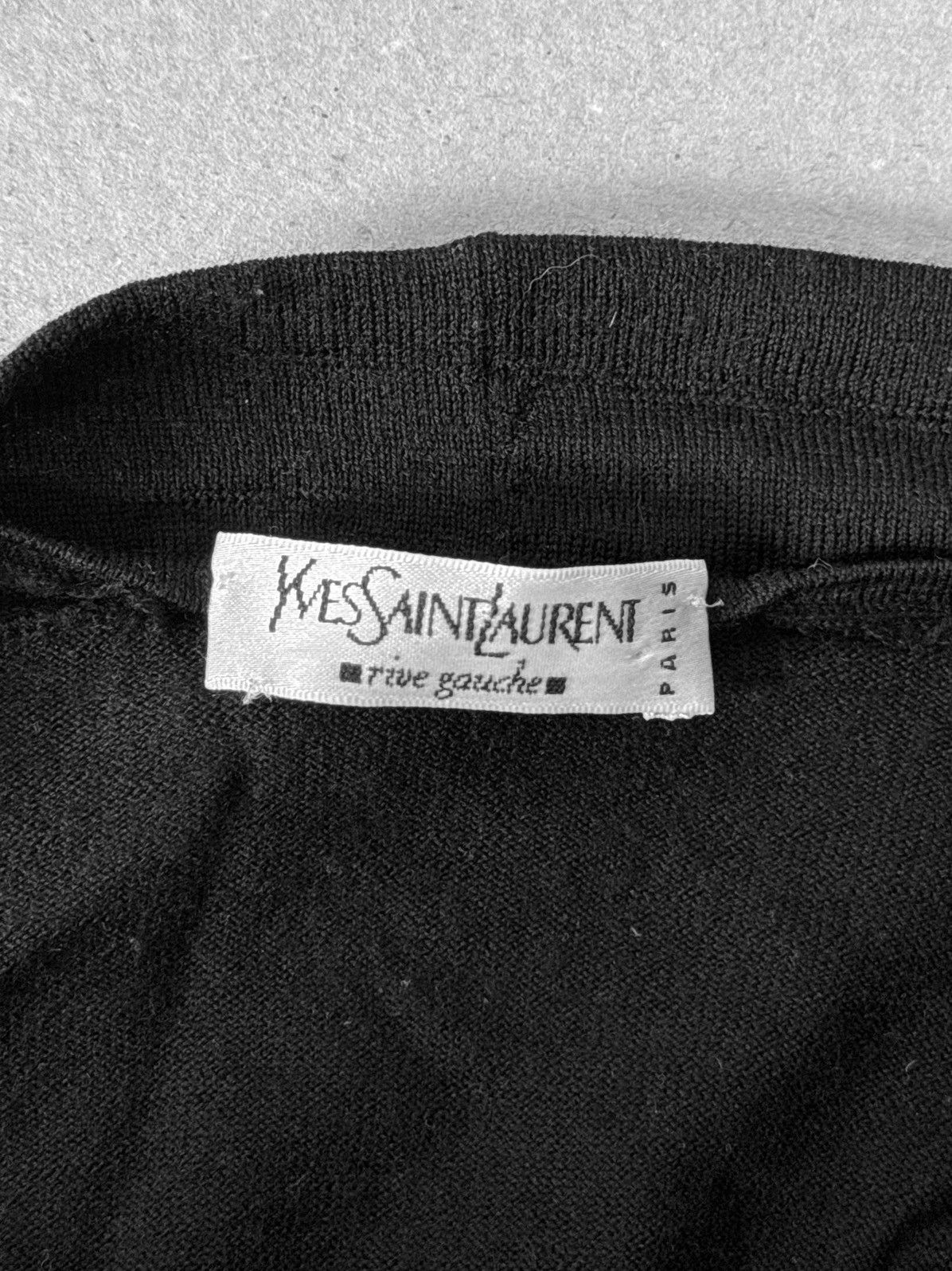 Yves Saint Laurent Runway Yves Saint Laurent by Tom Ford Draped Wool Blouse Size S / US 4 / IT 40 - 5 Thumbnail