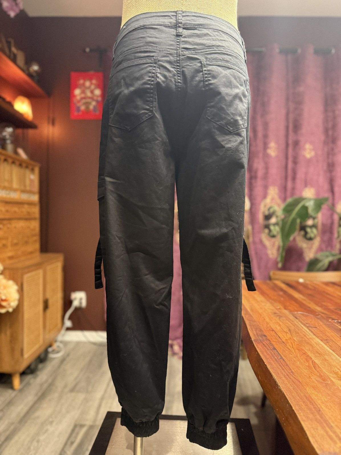 Other Urban Utility Black Cargo Jogger Pants Size 30" / US 8 / IT 44 - 6 Thumbnail