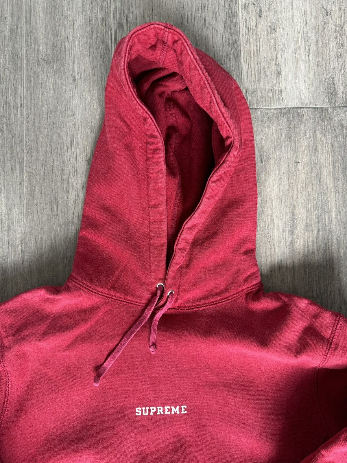 Supreme mini harvard hoodie sales