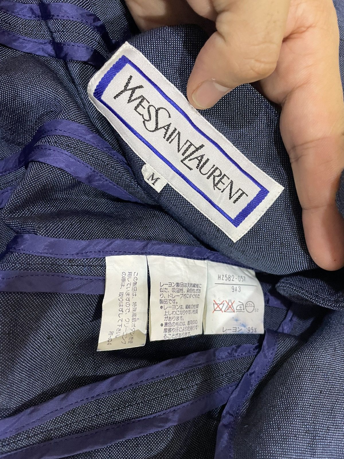 Yves Saint Laurent Yves Saint Laurent Casual Blazer Size M / US 6-8 / IT 42-44 - 4 Thumbnail