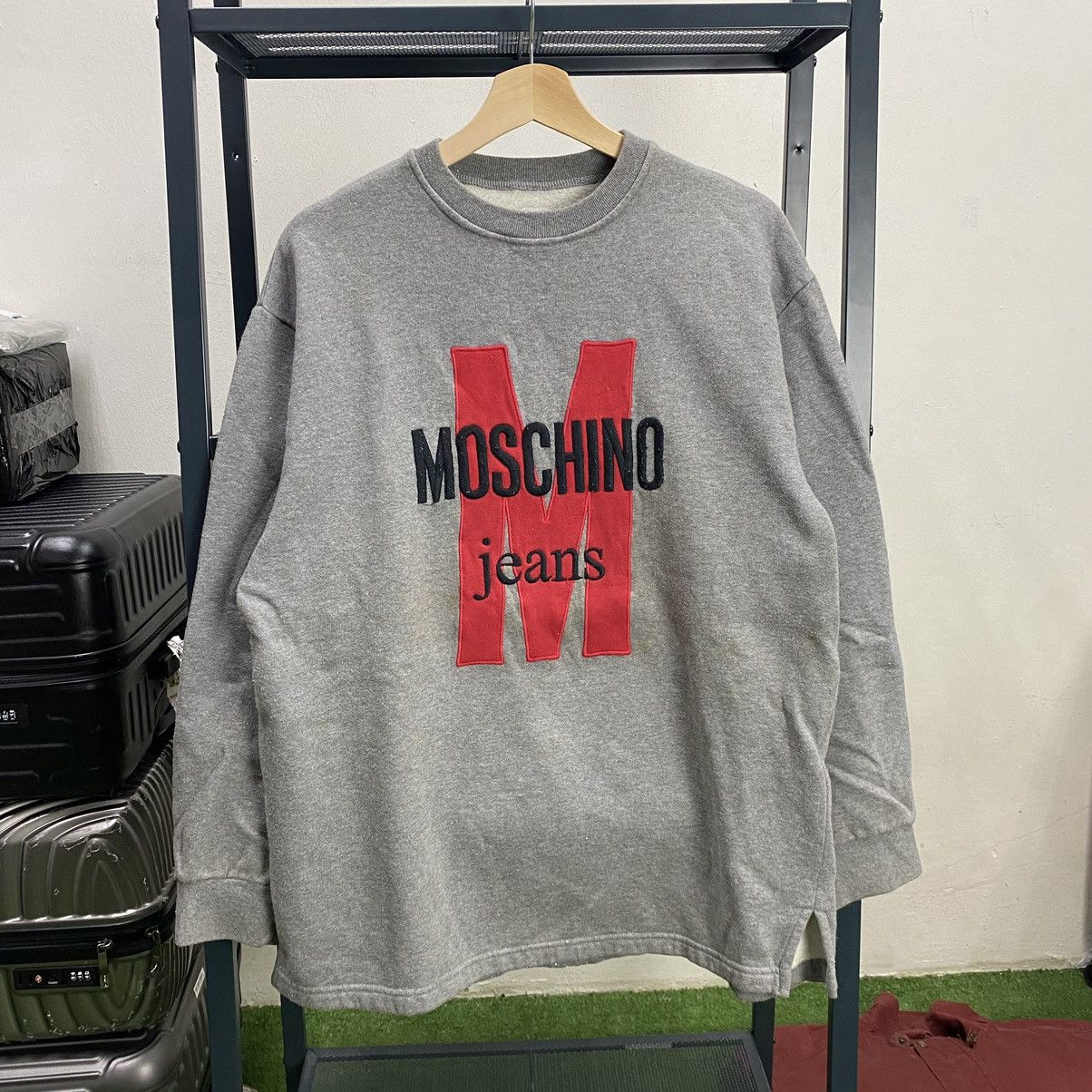 Moschino × Vintage Moschino Jeans Big Logo Vintage Sweatshirt Size US L / EU 52-54 / 3 - 1 Thumbnail