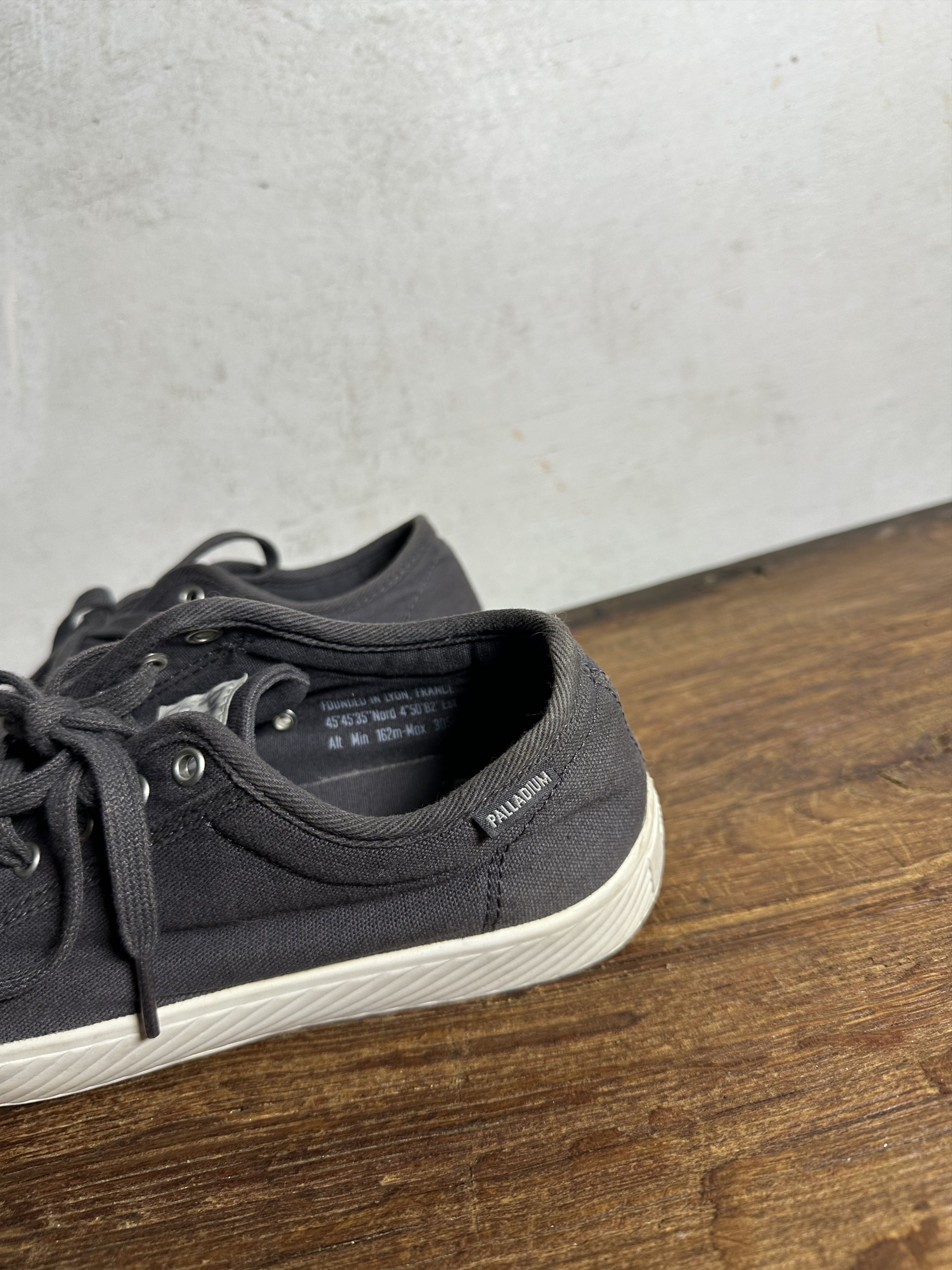 Palladium PALLAPHOENIX OG CANVAS ASPHALT SNEAKERS Size US 6.5 / EU 39-40 - 5 Thumbnail