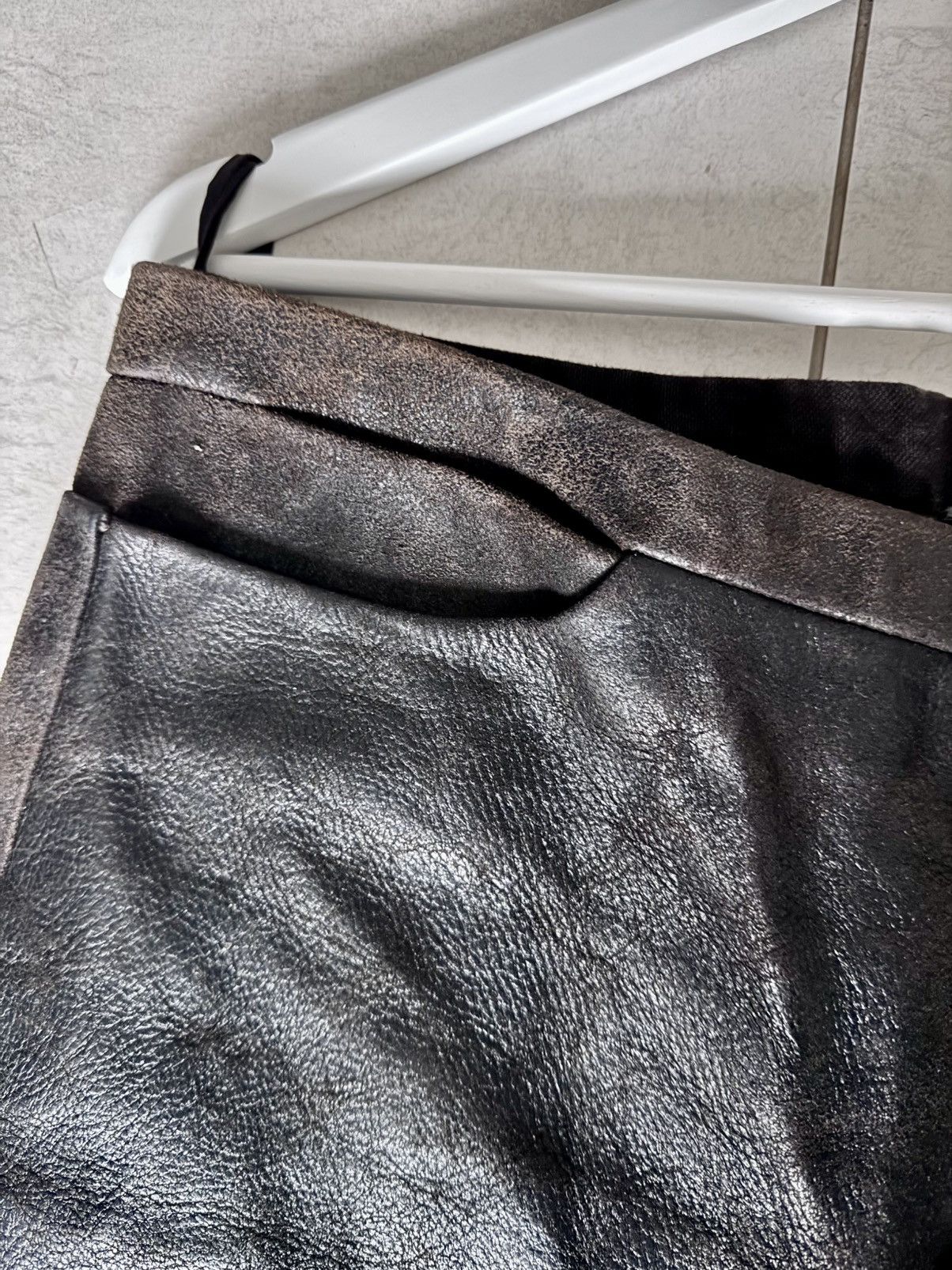 Carpe Diem Carpe Diem by Maurizio Altieri Men’s Brown leather trousers Size US 34 / EU 50 - 2 Thumbnail