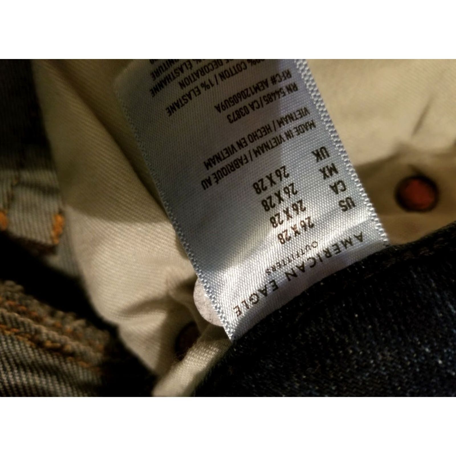 American Eagle Outfitters VINTAGE? Mens American Eagle Outfitters Jeans Skinny 26x28 Denim Blue 28 Inseam Mens Jeans Skinny 26x28 Denim Blue America Eagle Outfitters Jeans Size US 26 / EU 42 - 7 Thumbnail