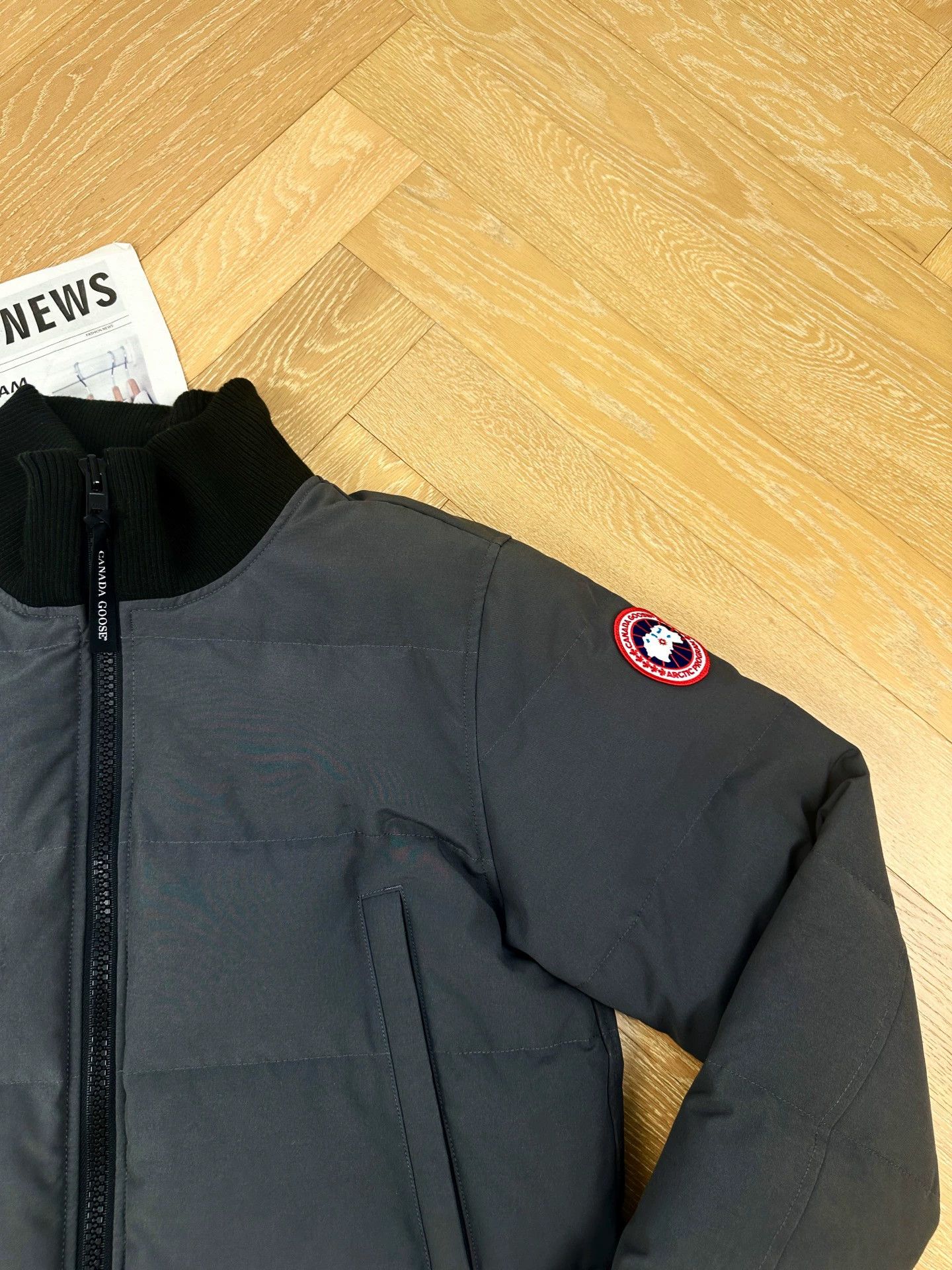 Canada Goose Canada Goose Woolford Logo Flight Down Jkt Men's Charcoal L Size US L / EU 52-54 / 3 - 5 Thumbnail