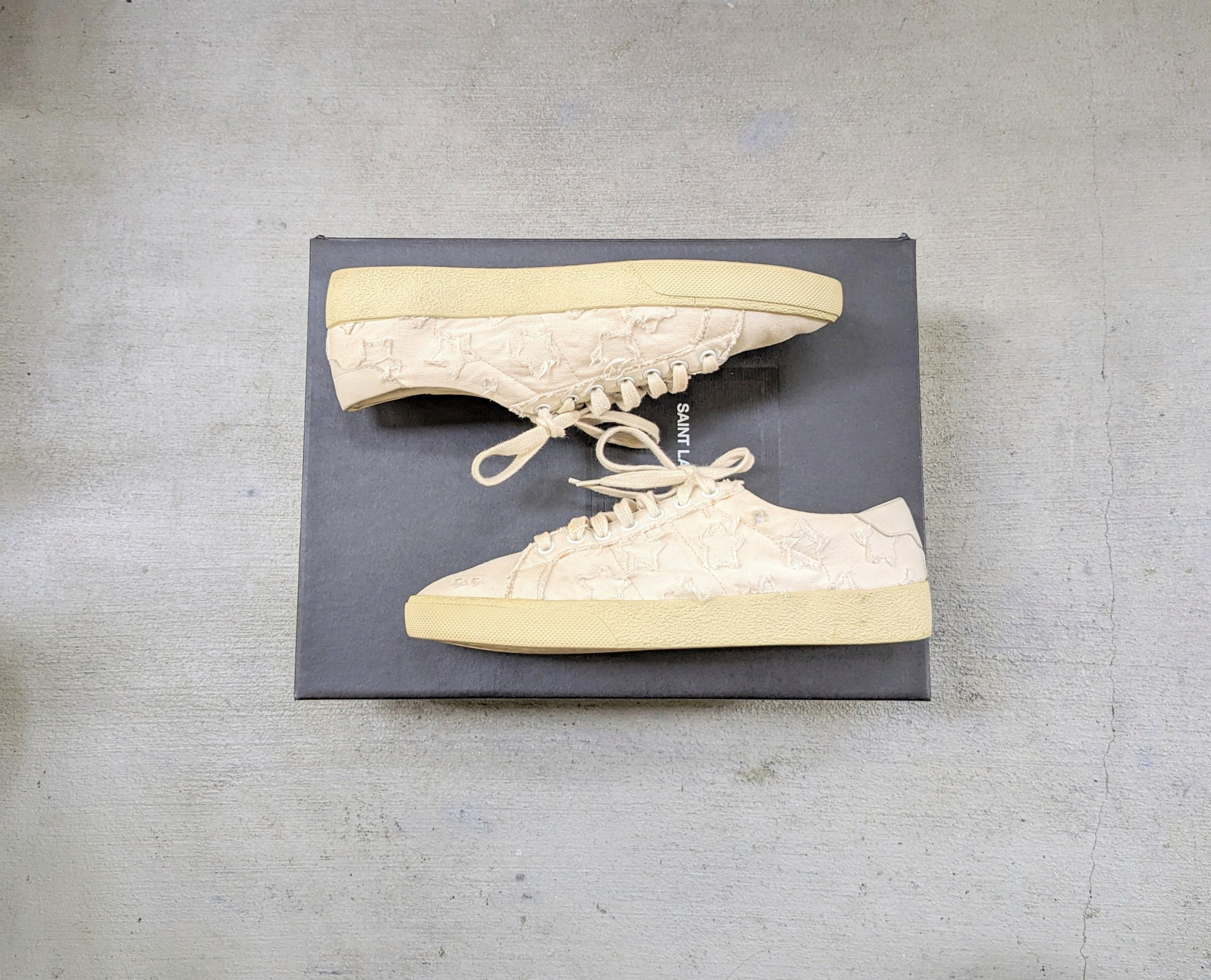 Saint Laurent SL06 7 40 White Canvas Stars SLP Low Tops