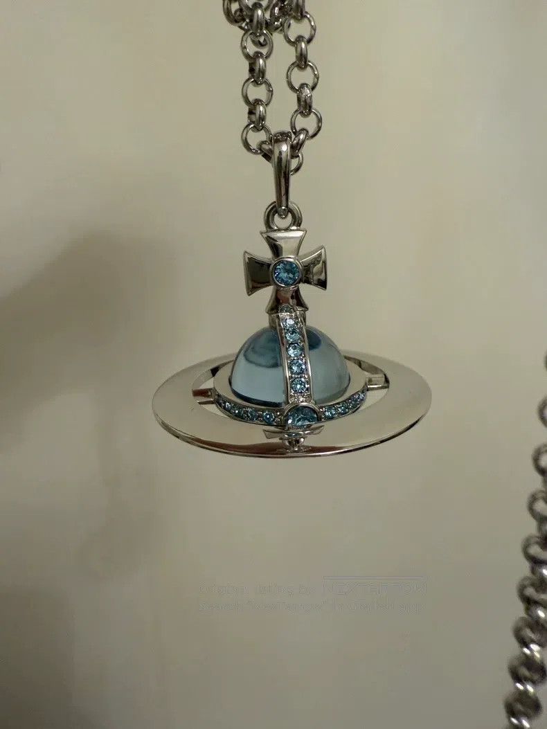 Vivienne Westwood Vivienne Westwood Glacial blue large orb Saturn necklace Size ONE SIZE - 1 Thumbnail