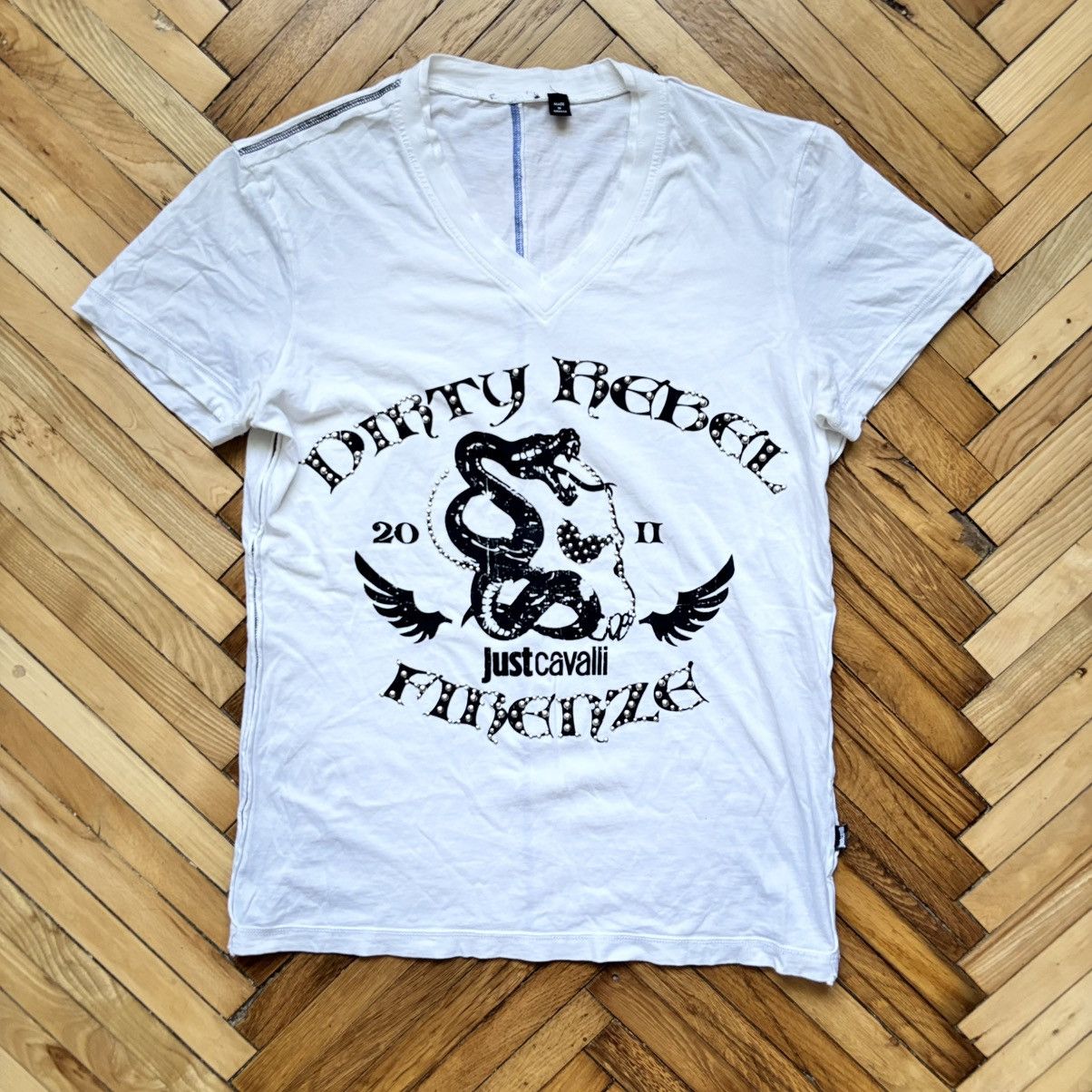 Just Cavalli Vintage Distressed V Crewneck Cavalli Dirty Rebel T-Shirt Size US M / EU 48-50 / 2 - 1 Thumbnail