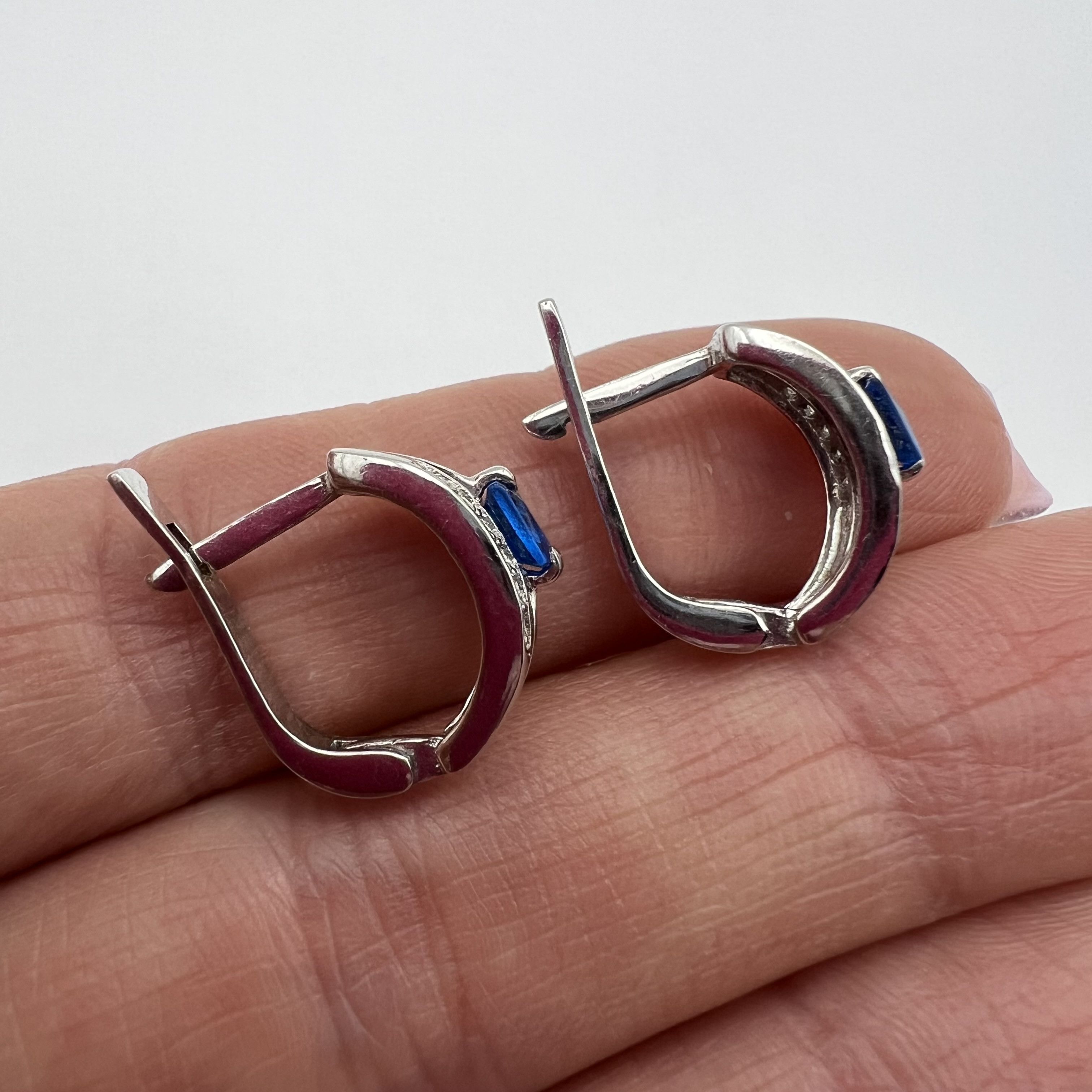 Sterling Silver Vintage Pair Of Stud Earrings Sterling Silver 3.3gr Size ONE SIZE - 9 Thumbnail