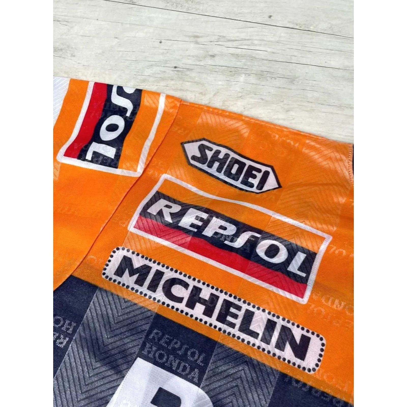 Honda VINTAGE Honda T-Shirt Orange L Men 90s Repsol Alex Criville MotoGP Bike Size US L / EU 52-54 / 3 - 5 Thumbnail