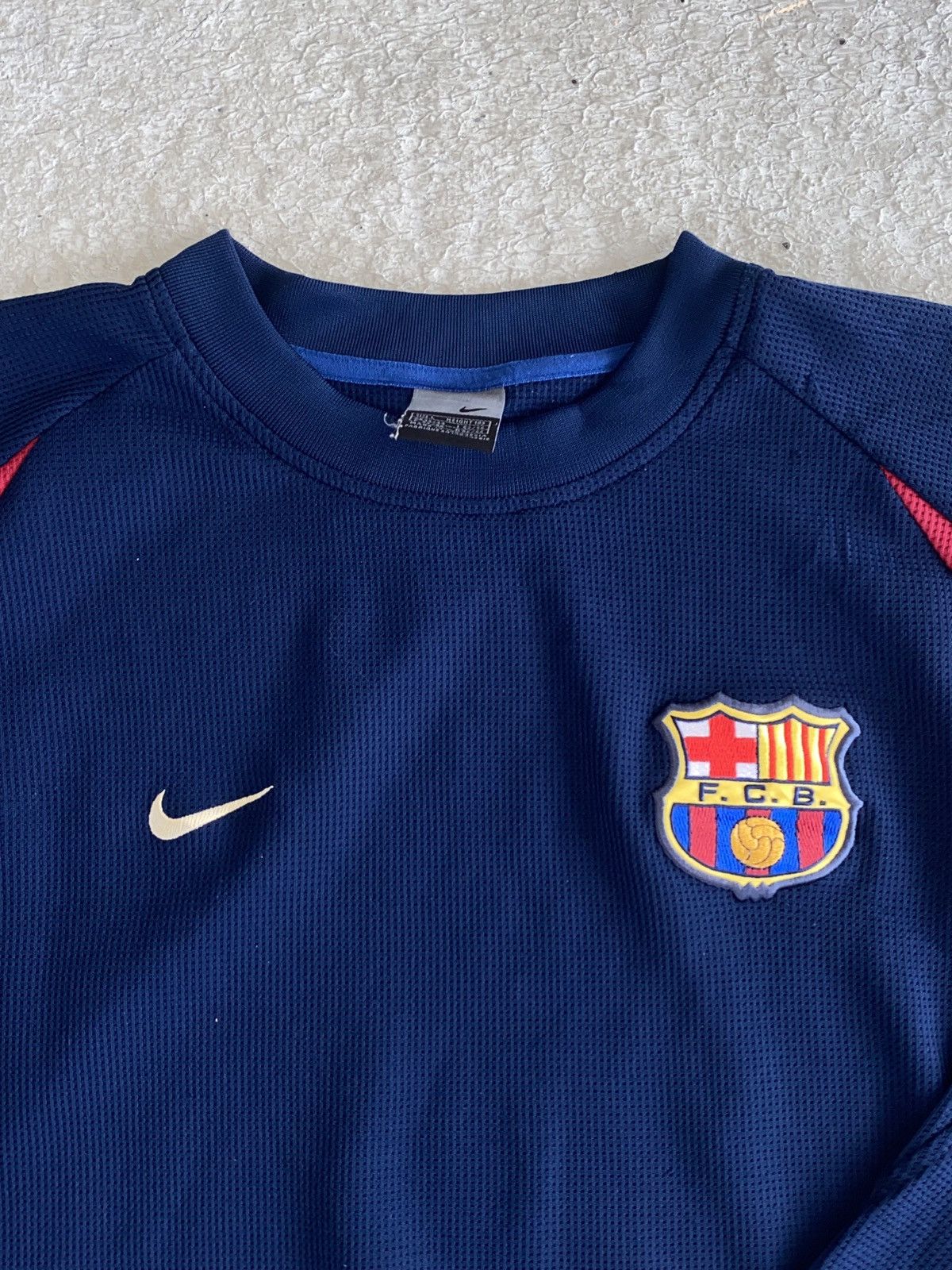 Nike Rare Vintage FC Barcelona Training Sweater Size US L / EU 52-54 / 3 - 3 Thumbnail