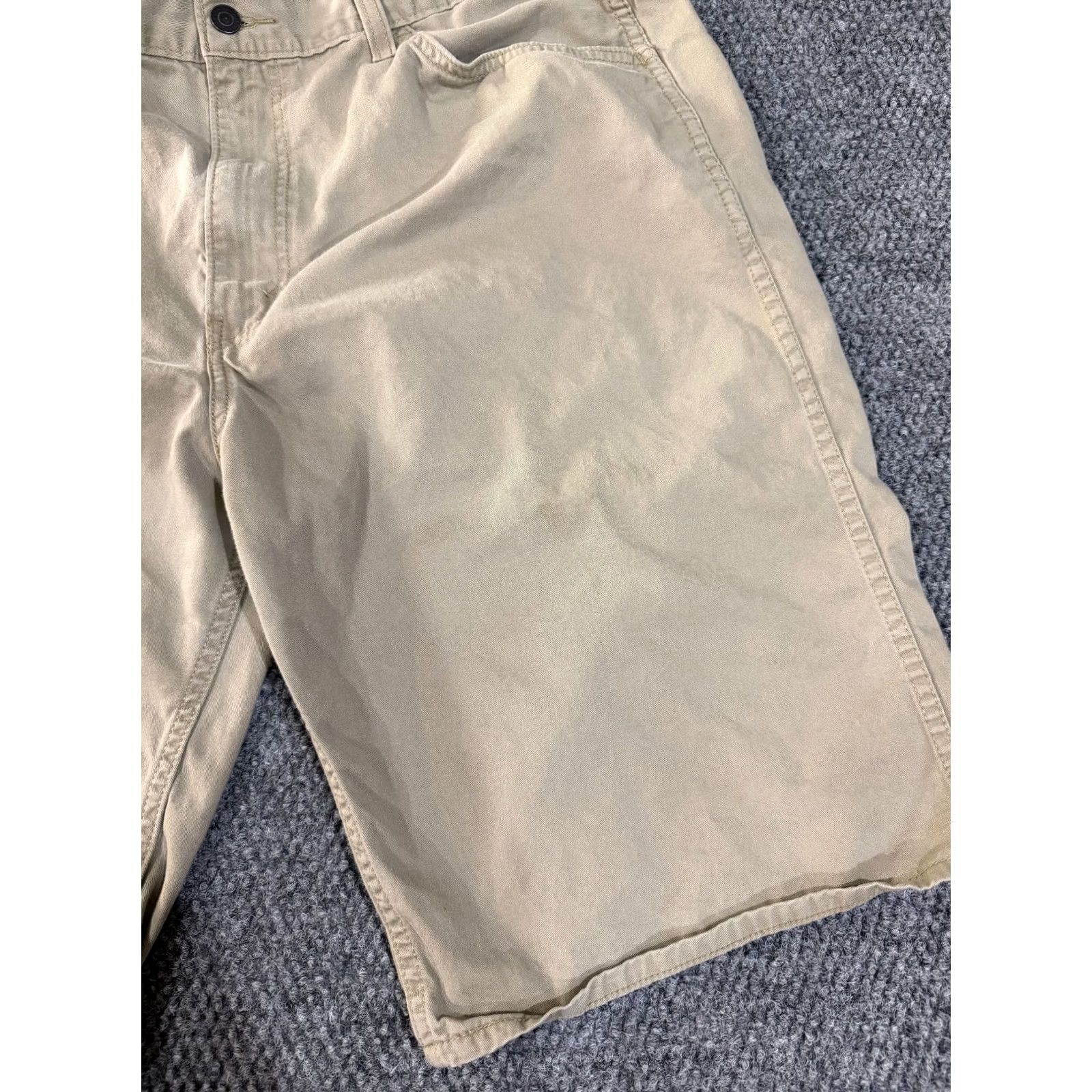 Levi's Levi's 569 Shorts Mens 38 Beige Medium Wash Denim Pocket 5-Pocket Regular Chino Odd Blemishes Front Back Vintage No Size US 38 / EU 54 - 6 Thumbnail