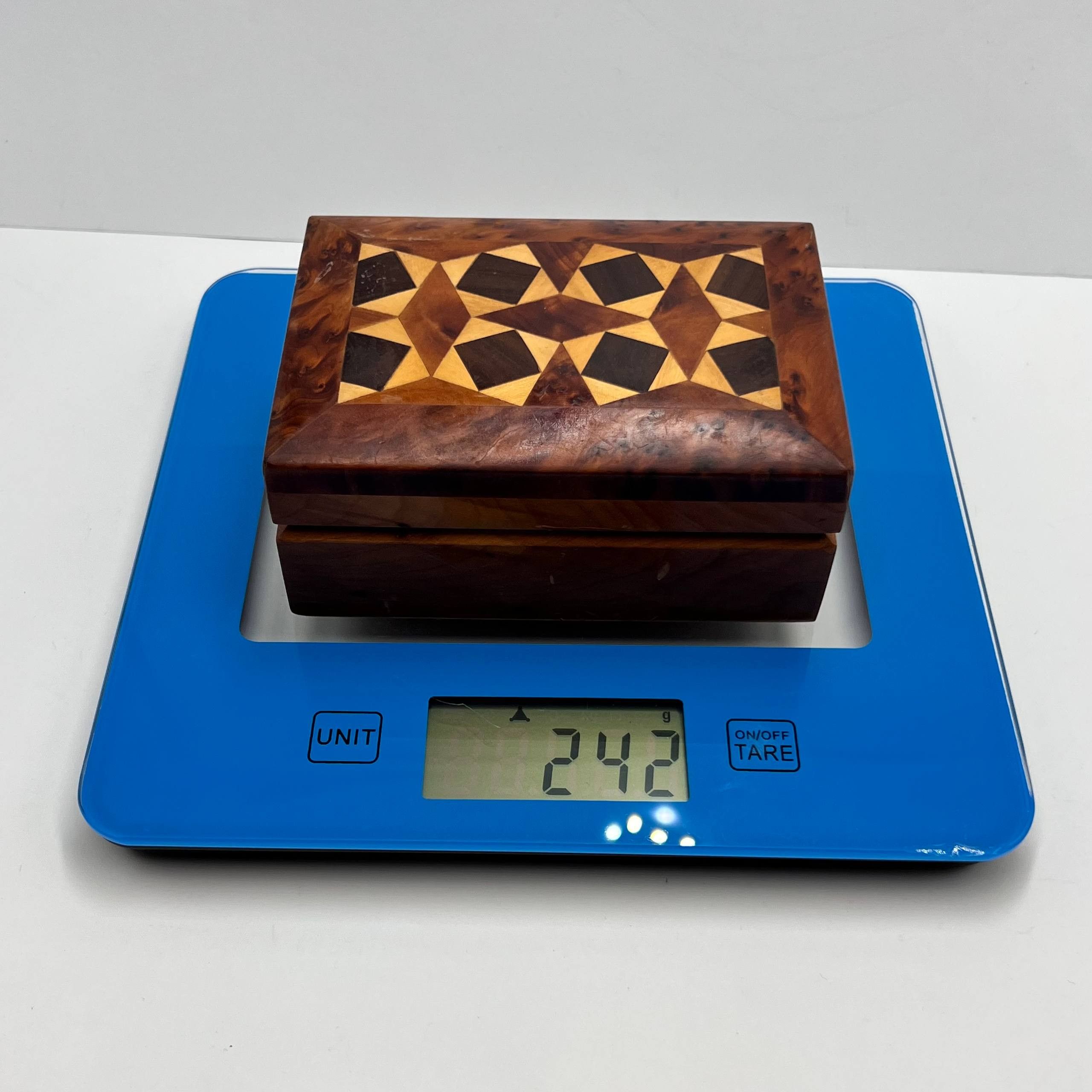 Vintage Vintage Soviet Wooden Box Karelian Birch Inlay Handmade Size ONE SIZE - 10 Thumbnail