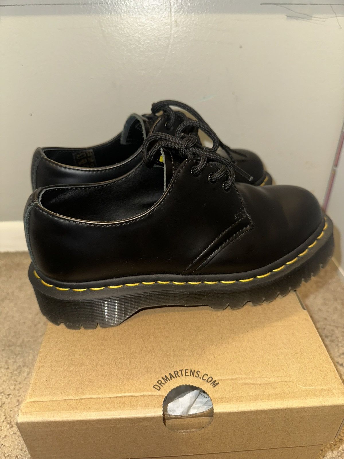 Dr. Martens Doc Martens 1461 Size US 5 / EU 37 - 1 Thumbnail