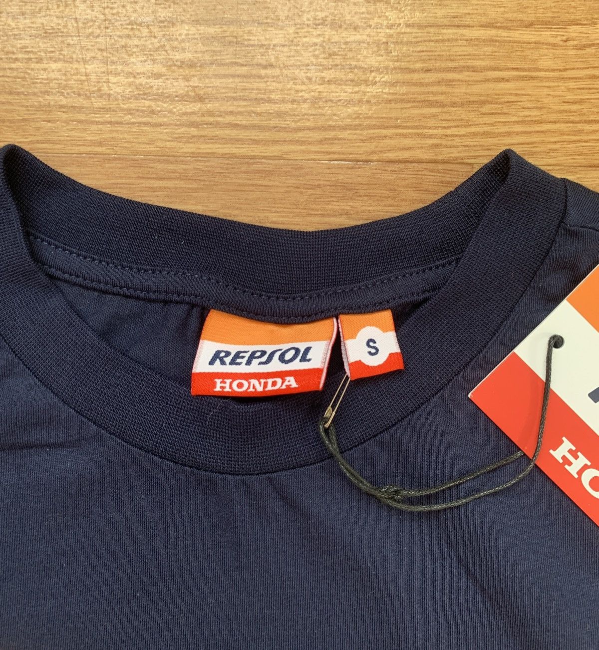 Honda Honda Repsol Racing Red Bull Michelin HRC Polo T Shirt Tee Size US S / EU 44-46 / 1 - 4 Thumbnail
